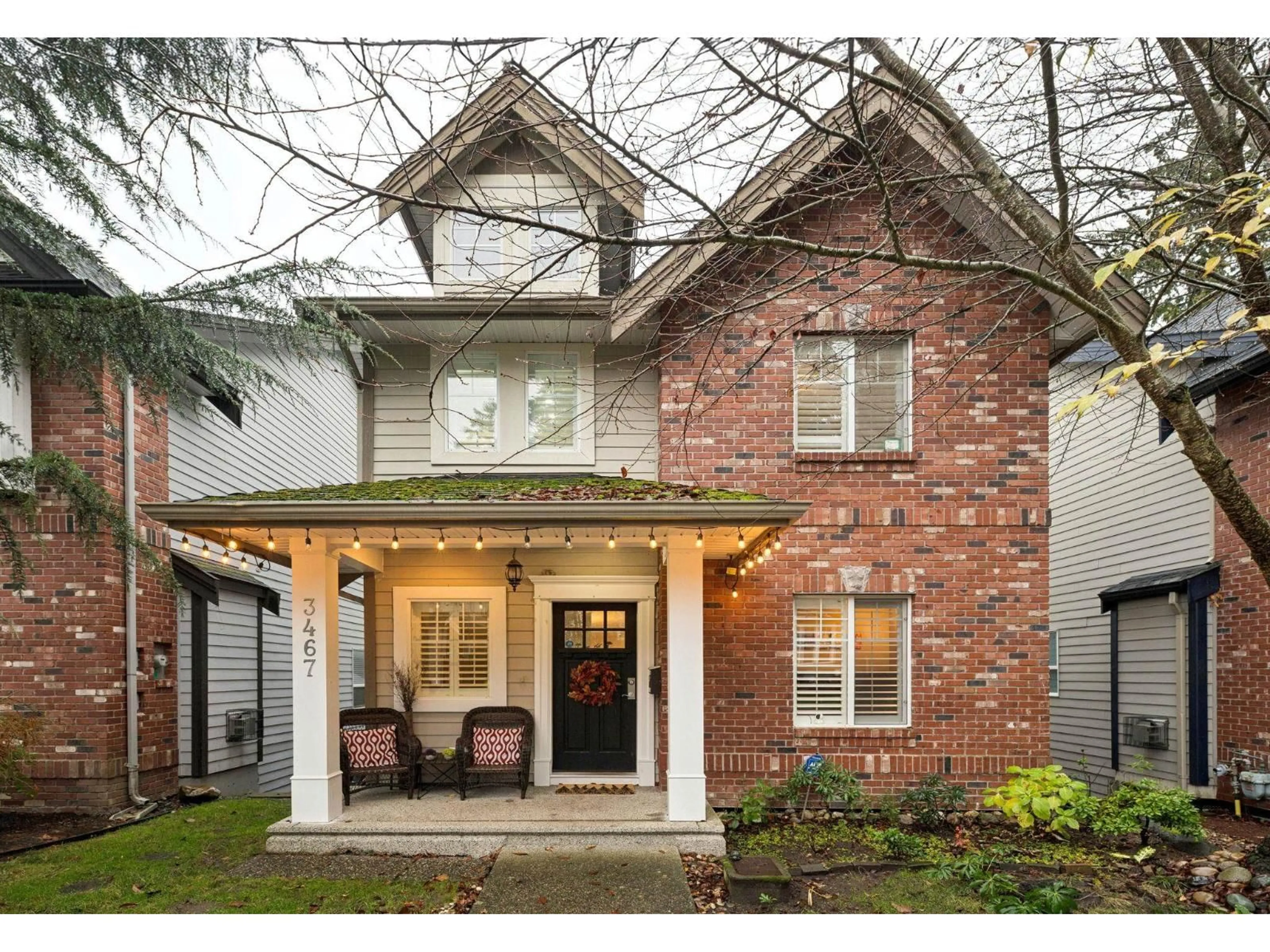 Home with brick exterior material, street for 3467 148A STREET, Surrey British Columbia V4P0B9