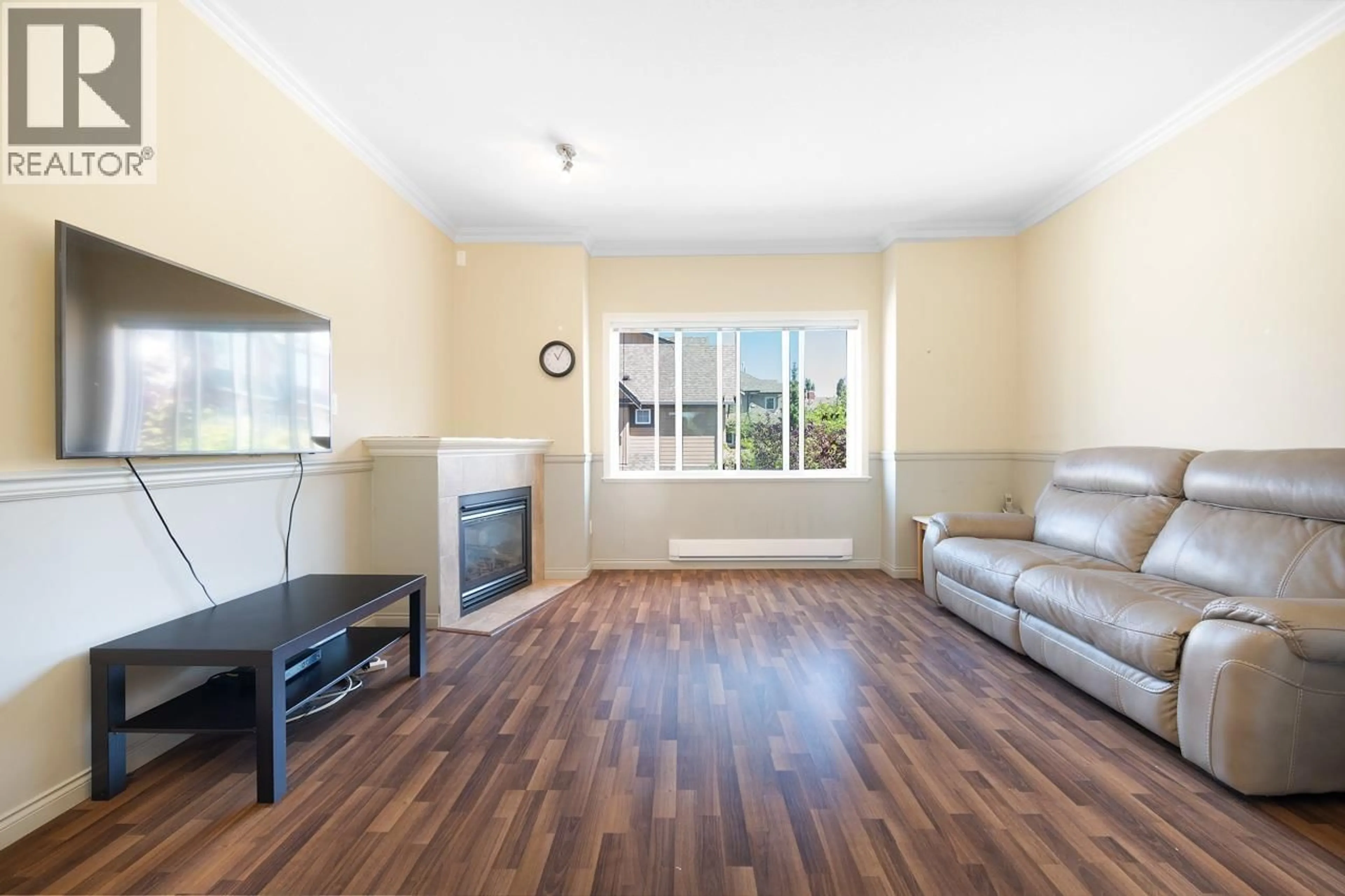 Living room with furniture, unknown for 3 - 9751 FERNDALE ROAD, Richmond British Columbia V6Y1X4