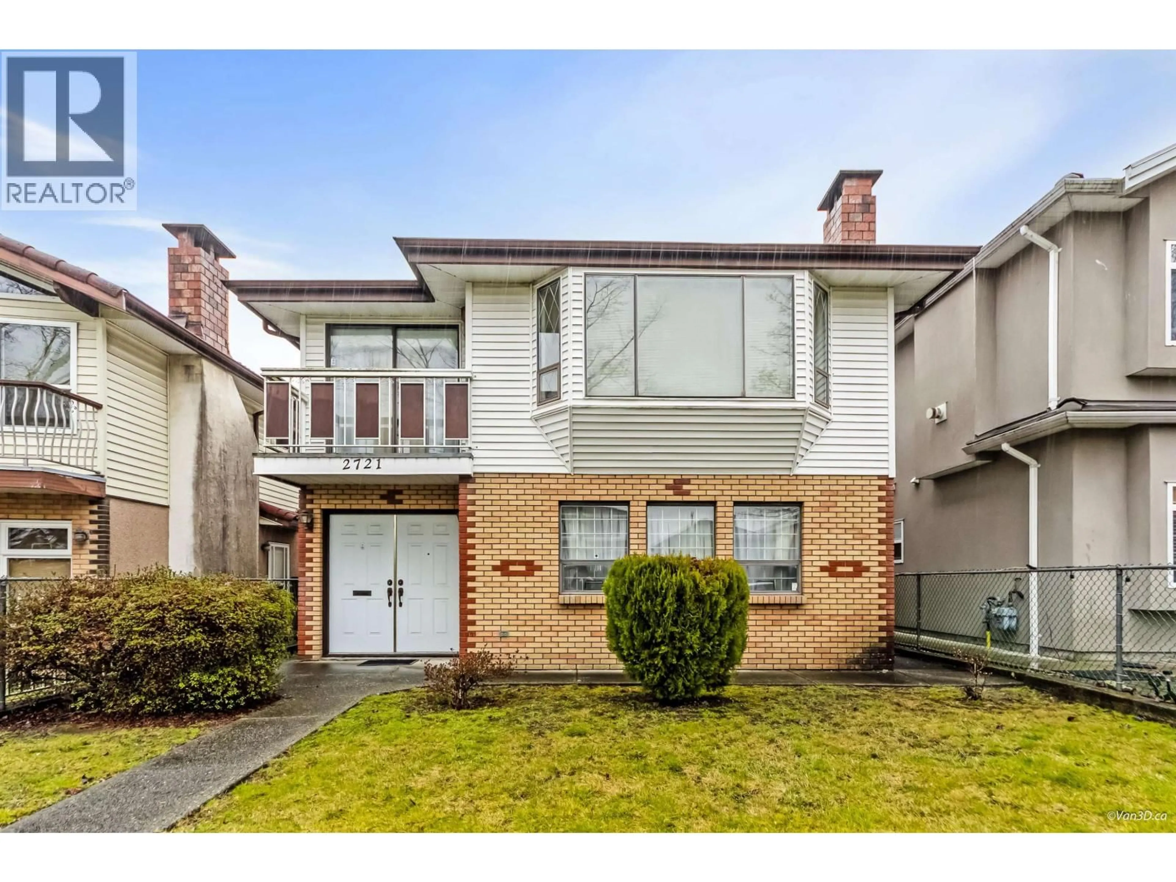 Home with brick exterior material, street for 2721 GRANT STREET, Vancouver British Columbia V5K3H1