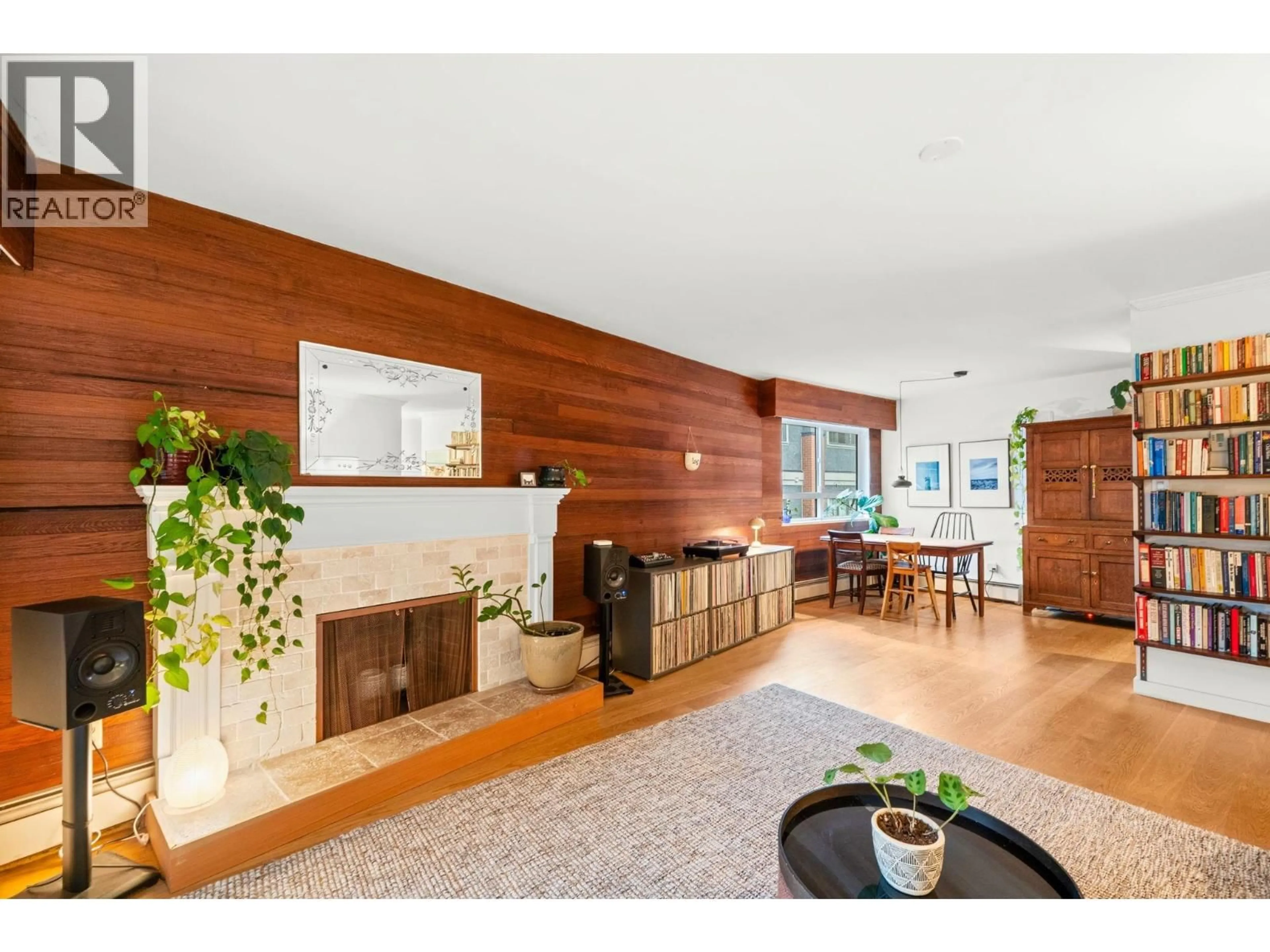 Unknown for 304 - 319 7TH AVENUE, Vancouver British Columbia V5T1M9