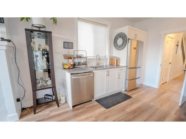 9279 SITKA PLACE, Chilliwack 2
