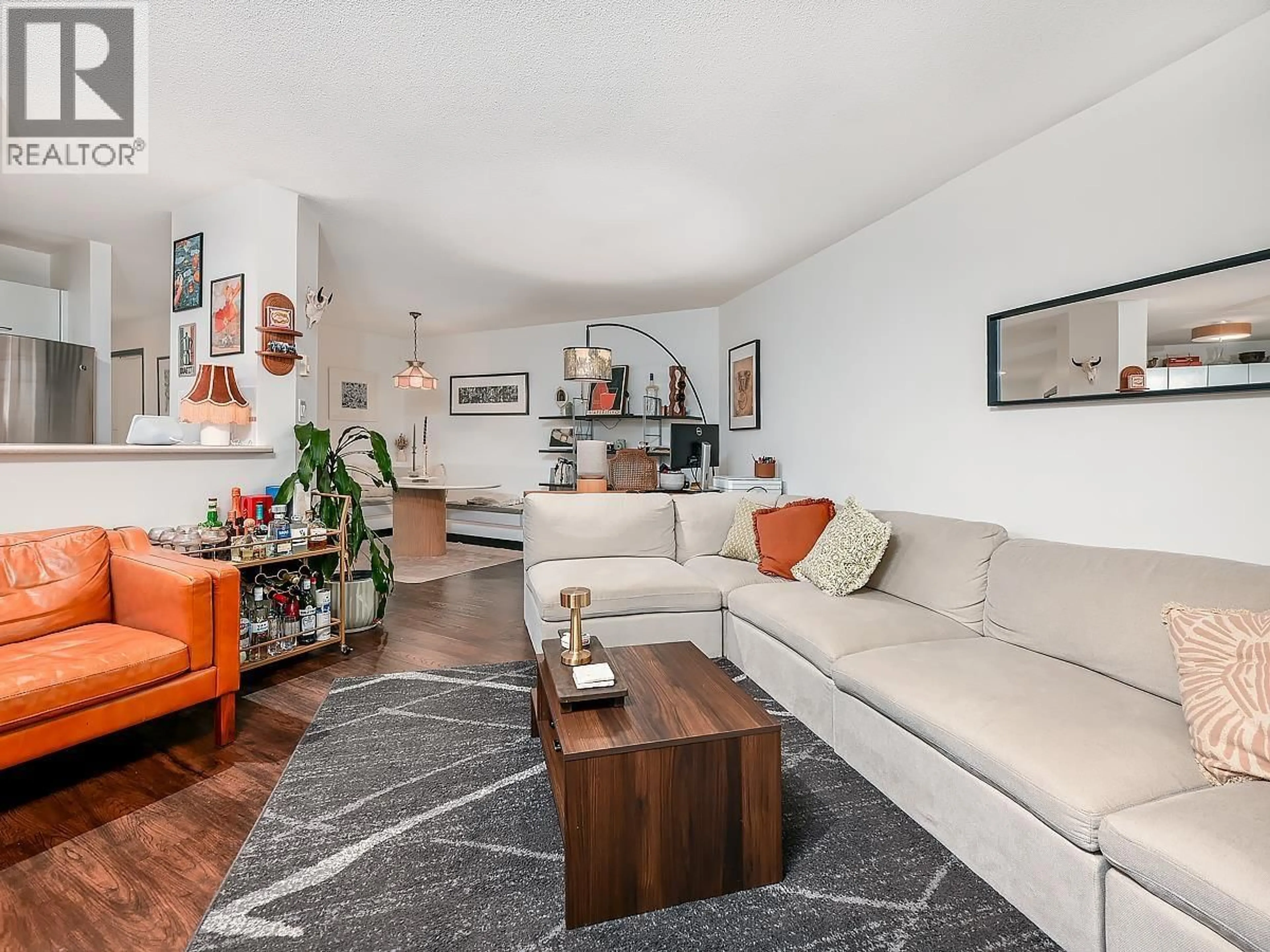 Living room with furniture, unknown for 305 - 4425 HALIFAX STREET, Burnaby British Columbia V5C6P2