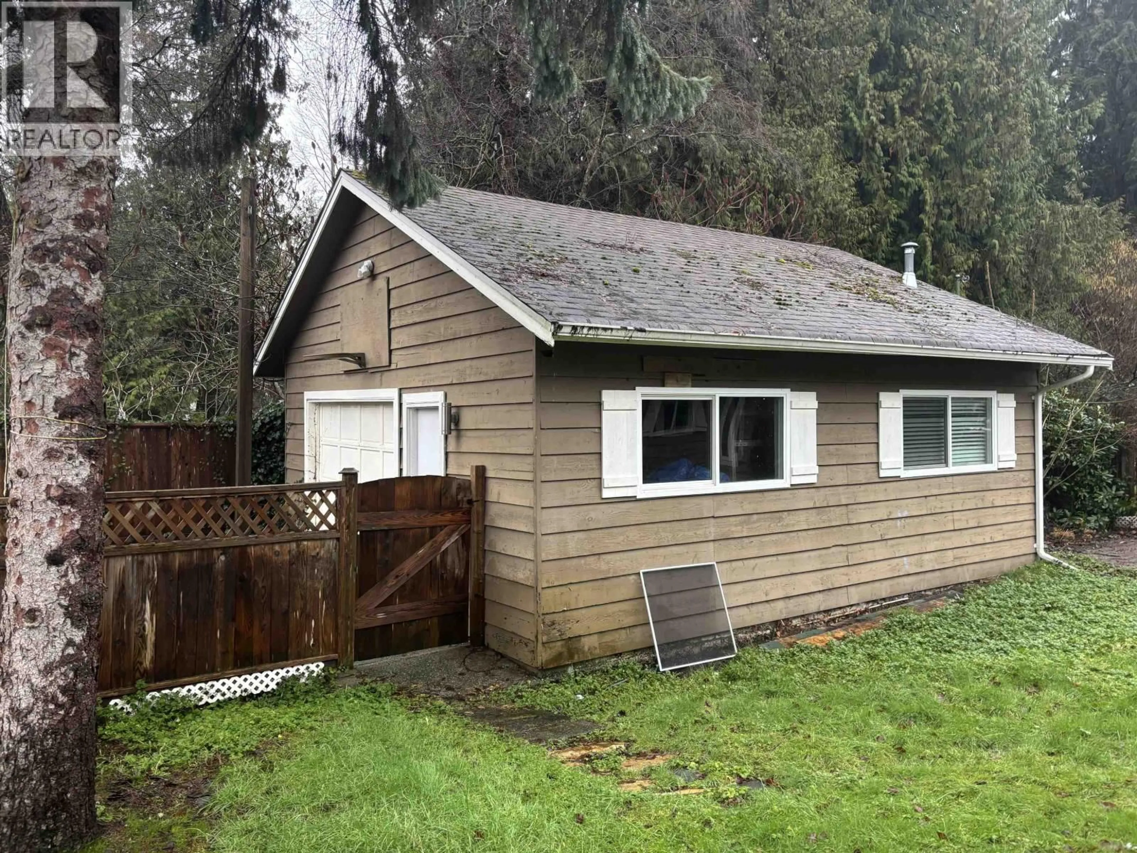 Shed for 2961 LARCH WAY, Port Coquitlam British Columbia V5B3K8