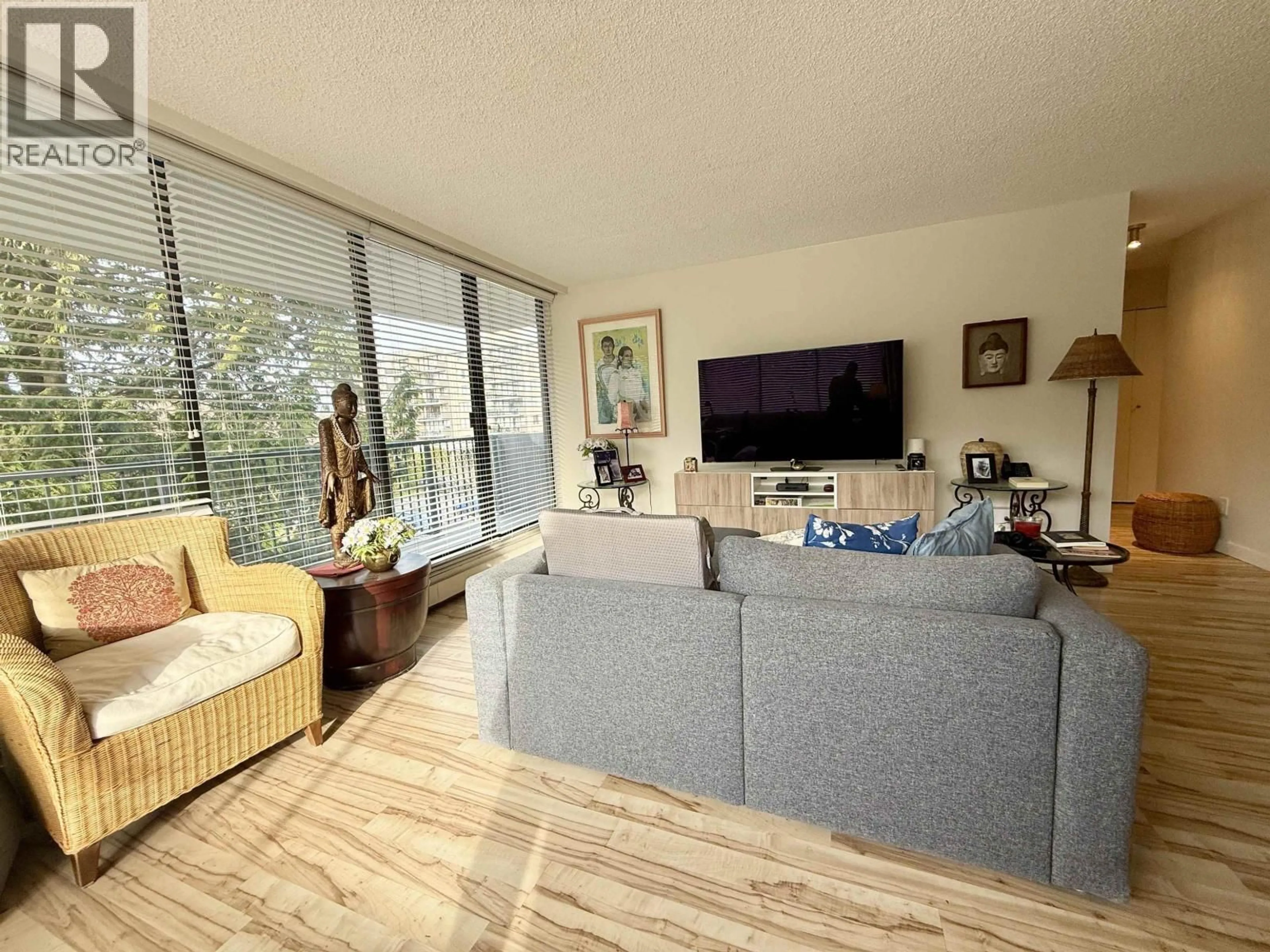 Living room with furniture, unknown for 302 - 9320 PARKSVILLE DRIVE, Richmond British Columbia V7E4W2