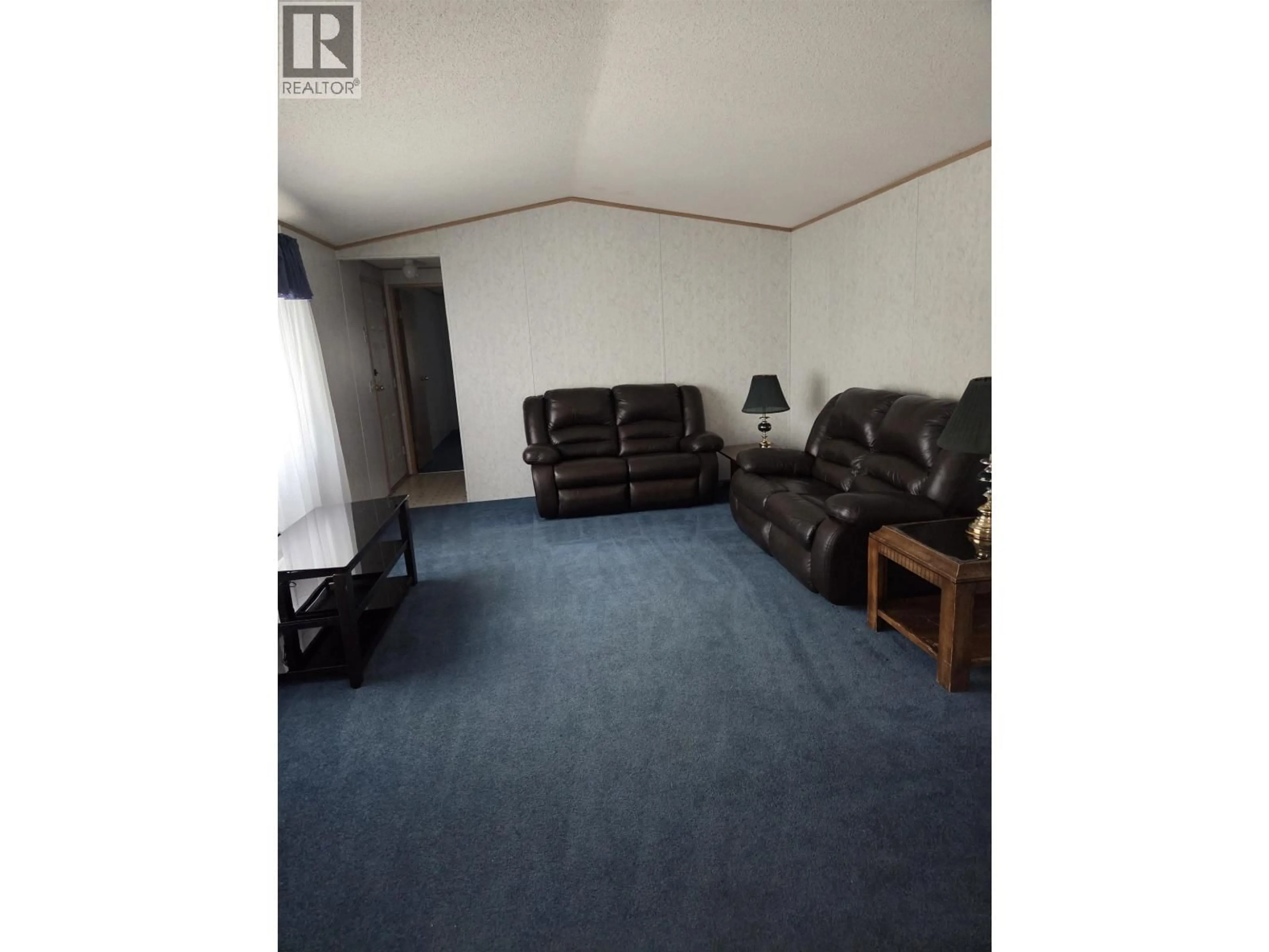 A pic of a room for 2927 GREENFOREST CRESCENT, Prince George British Columbia V2K5B5