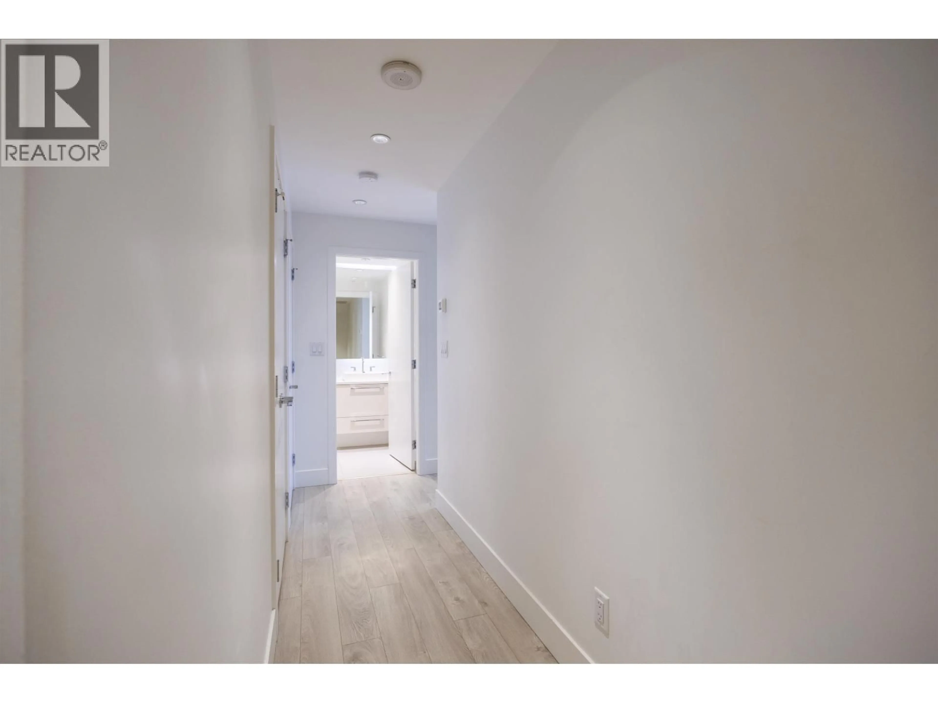 Unknown for 902 - 7303 NOBLE LANE, Burnaby British Columbia V3N0H2