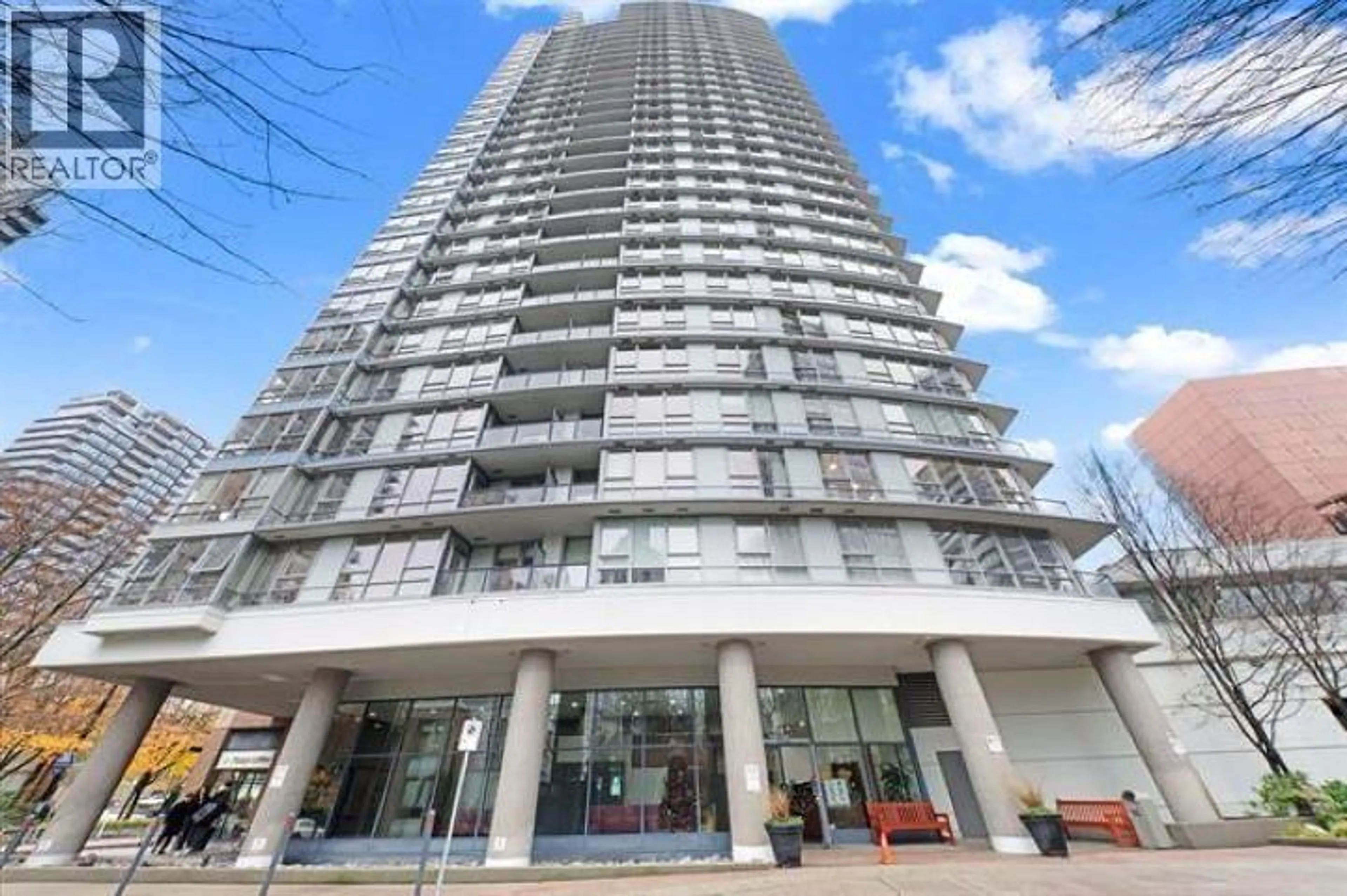 Indoor foyer for 1202 - 928 BEATTY STREET, Vancouver British Columbia V6Z3G6