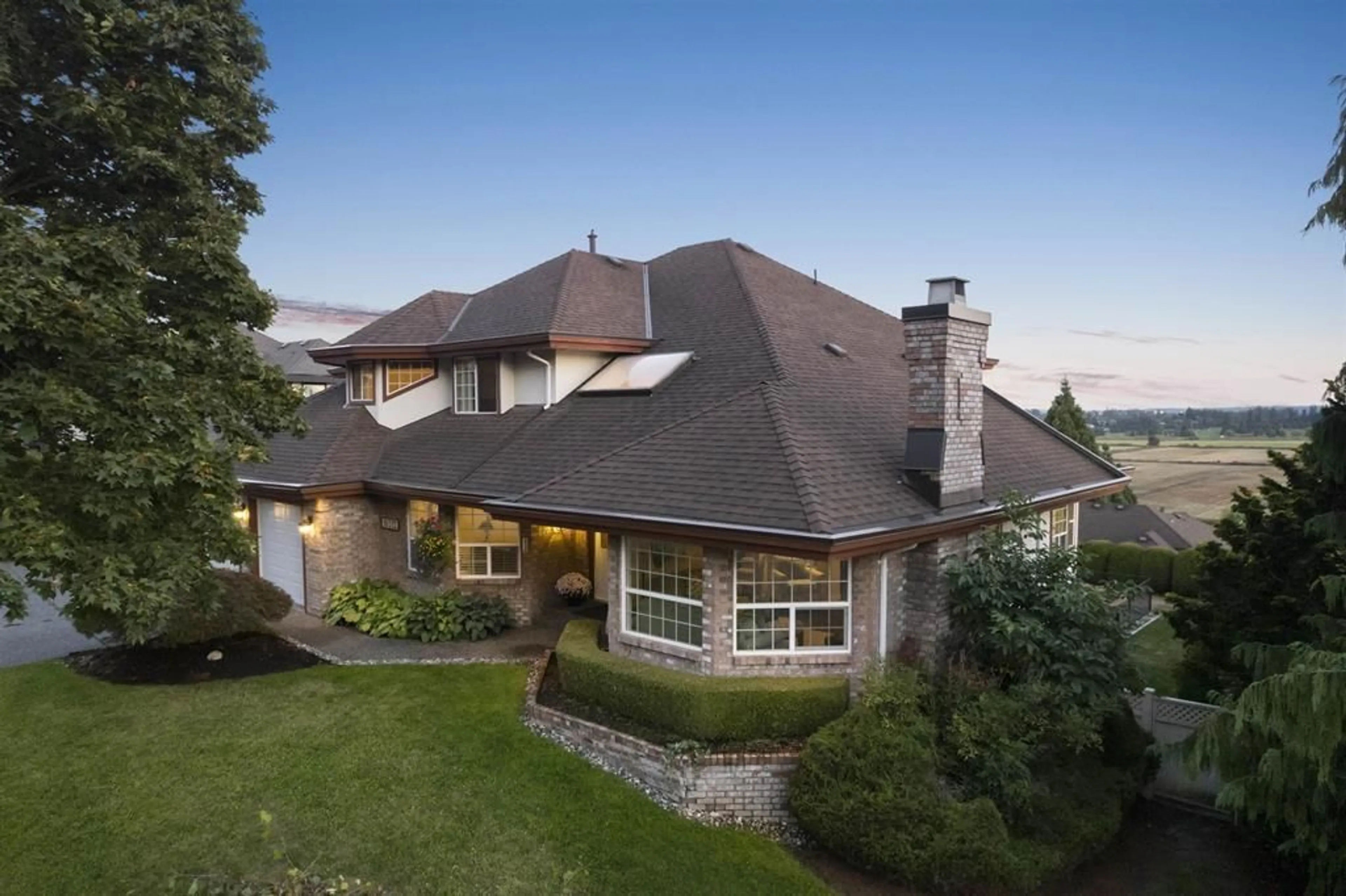 Unknown for 16512 77A AVENUE, Surrey British Columbia V4N0L4