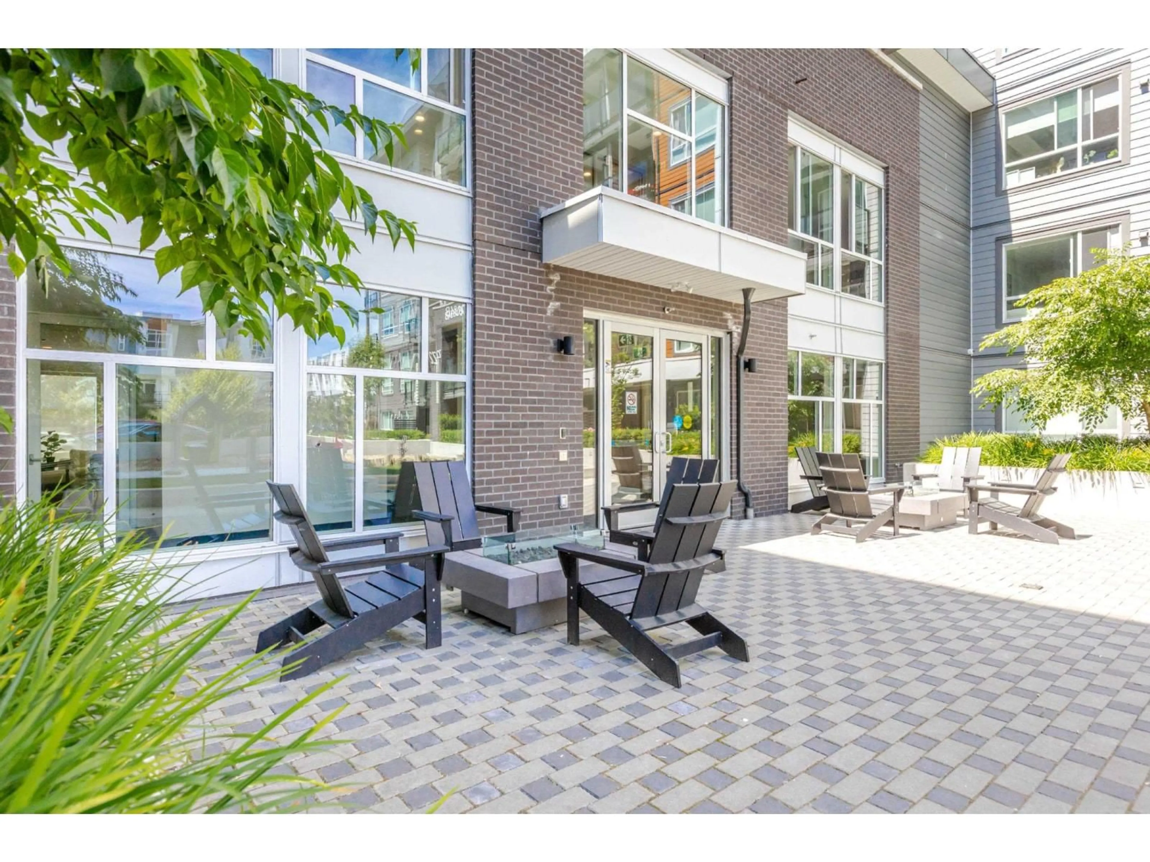 Patio, street for A114 - 20834 80 AVENUE, Langley British Columbia V2Y3M4