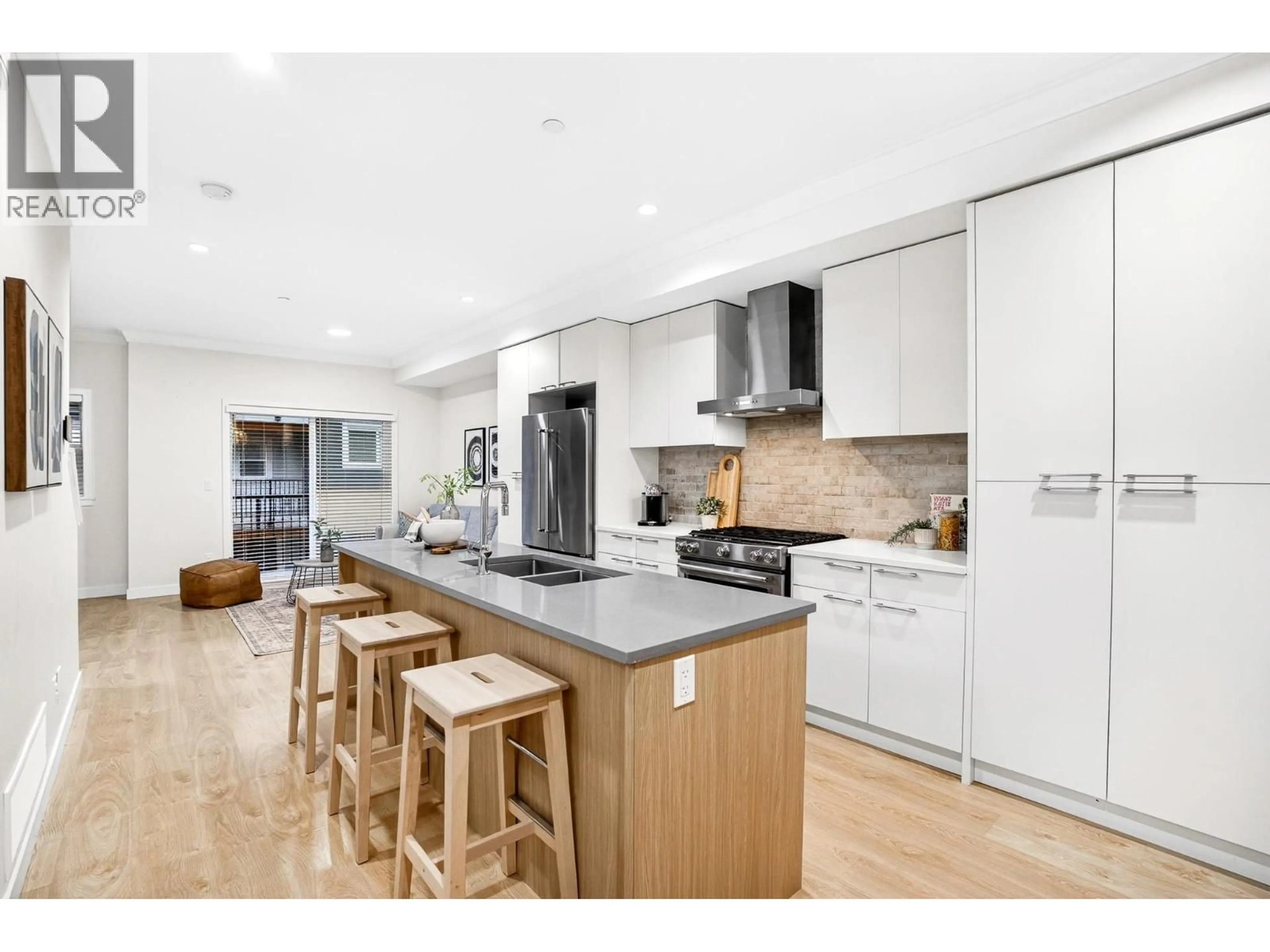 Open concept kitchen, unknown for 32 - 22810 113 AVENUE, Maple Ridge British Columbia V2X3N2