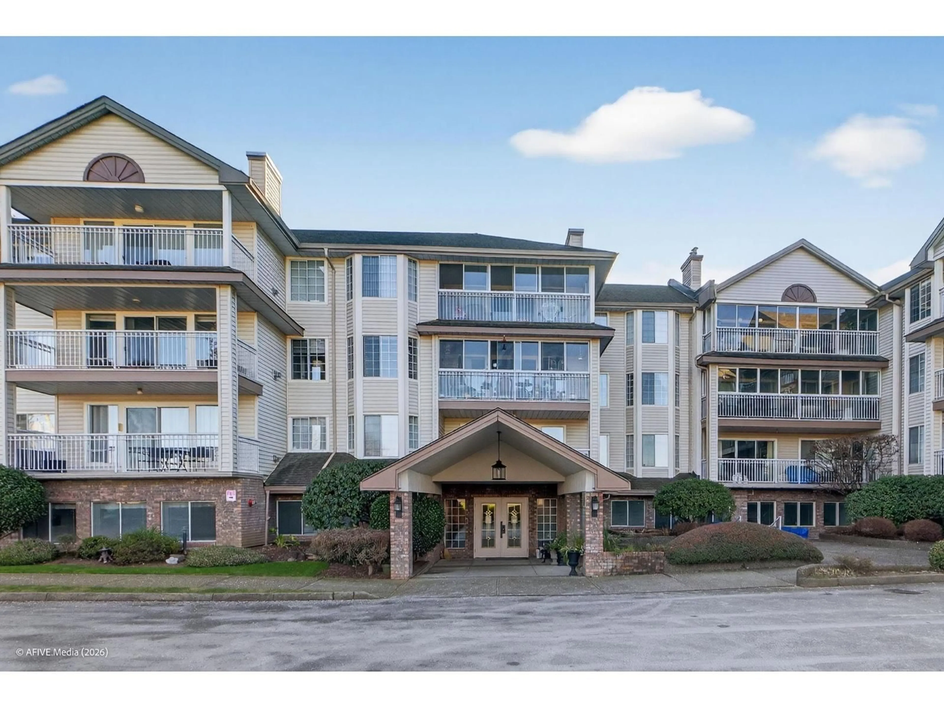 Unknown for 312 - 2491 GLADWIN ROAD, Abbotsford British Columbia V2T3N8