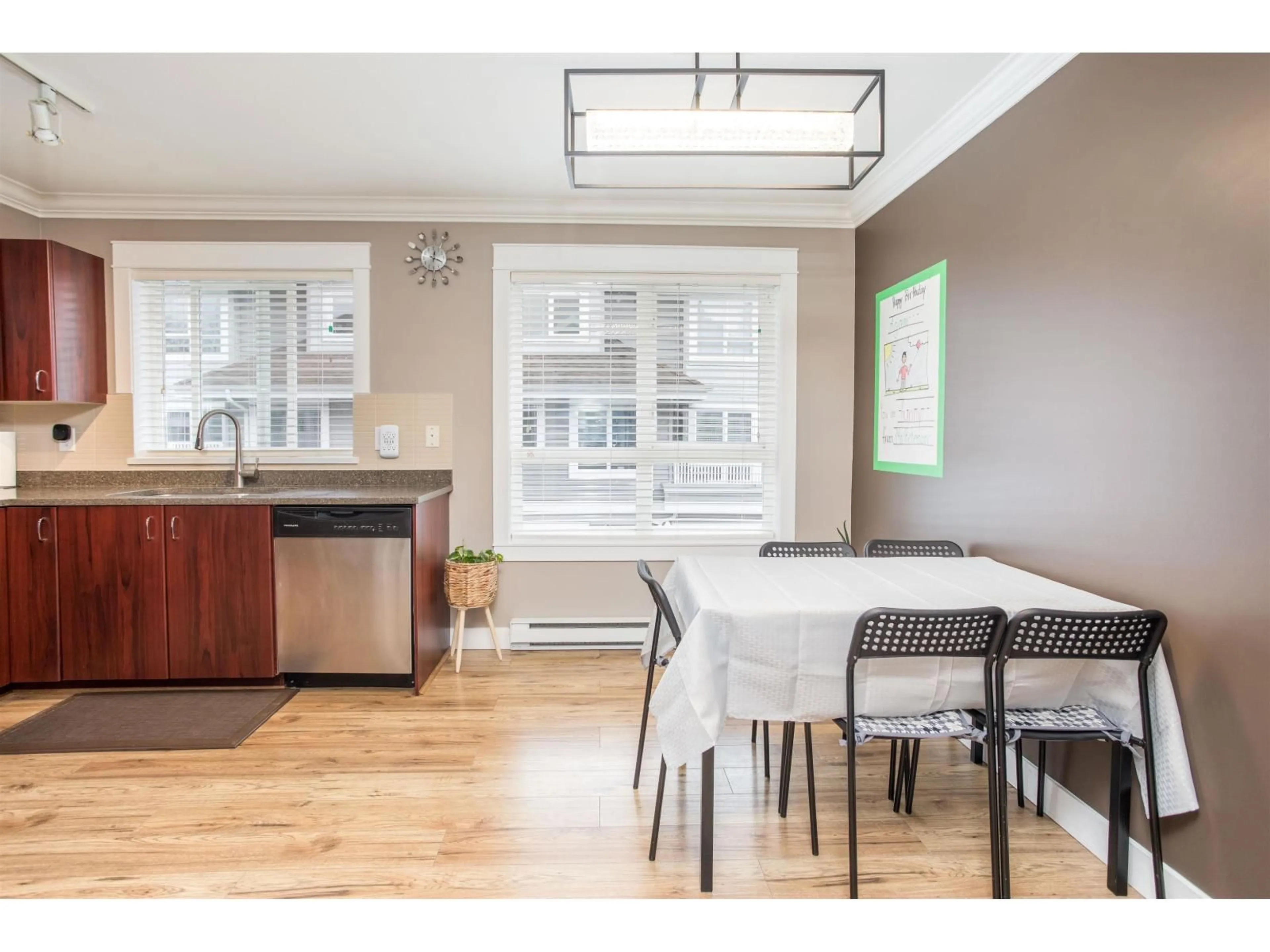 Unknown for 3 - 8968 208 STREET, Langley British Columbia V1M4C5