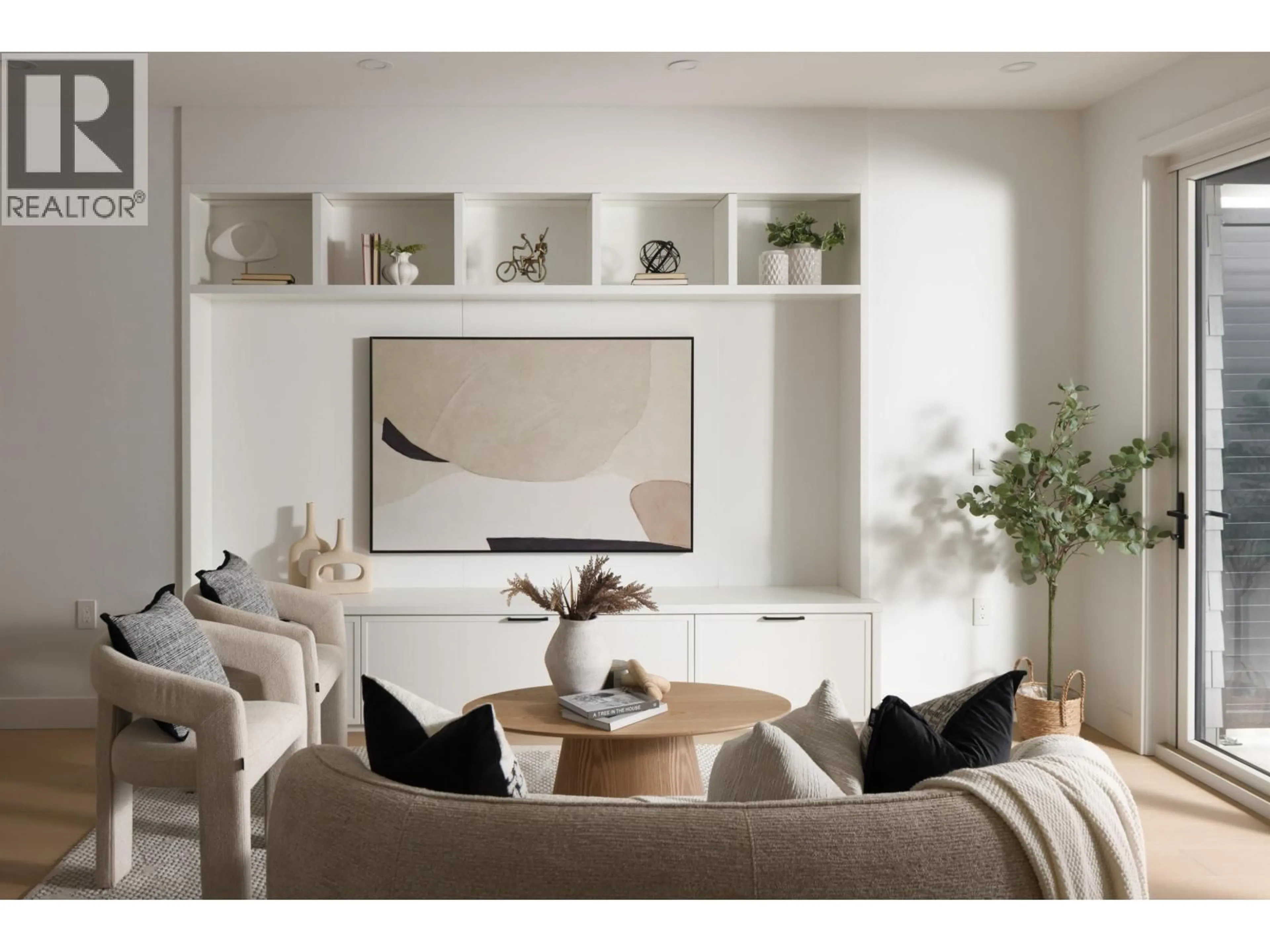 Living room with furniture, unknown for 1 - 419 23RD AVENUE, Vancouver British Columbia V5Y2H5