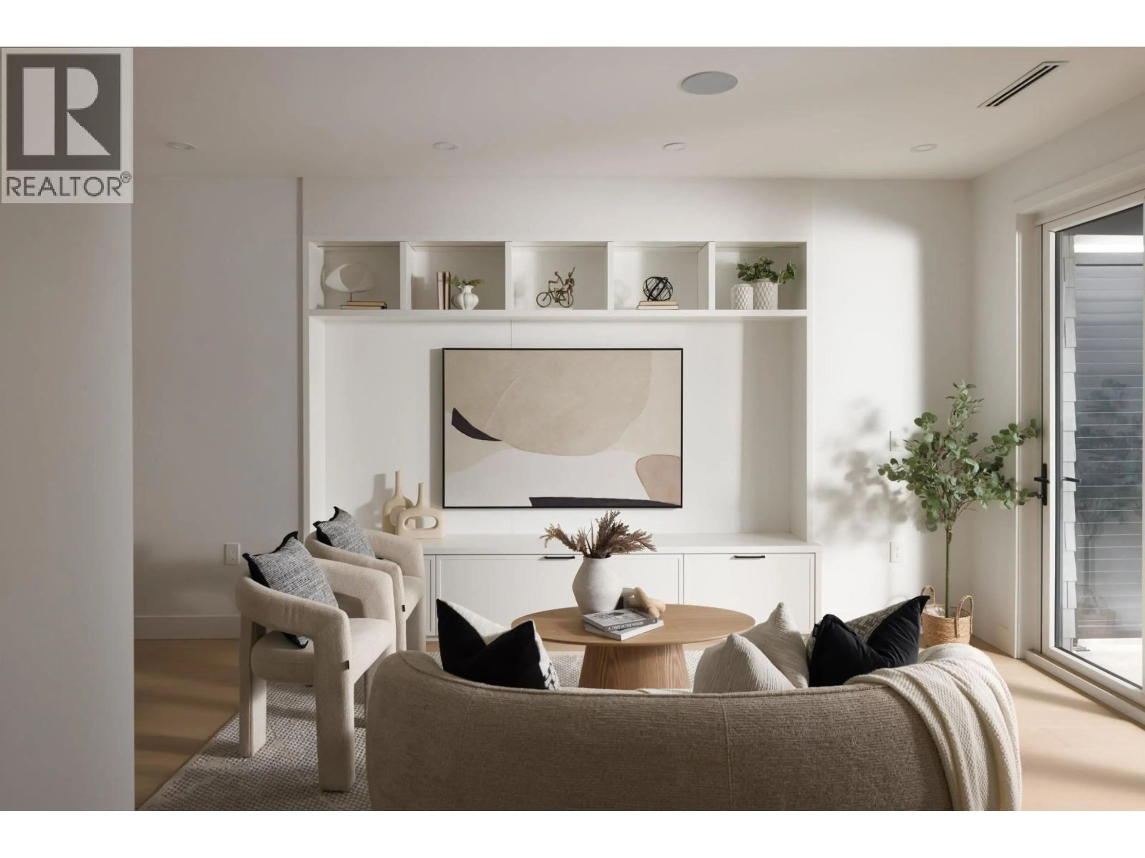 Living room with furniture, unknown for 1 - 419 23RD AVENUE, Vancouver British Columbia V5Y2H5