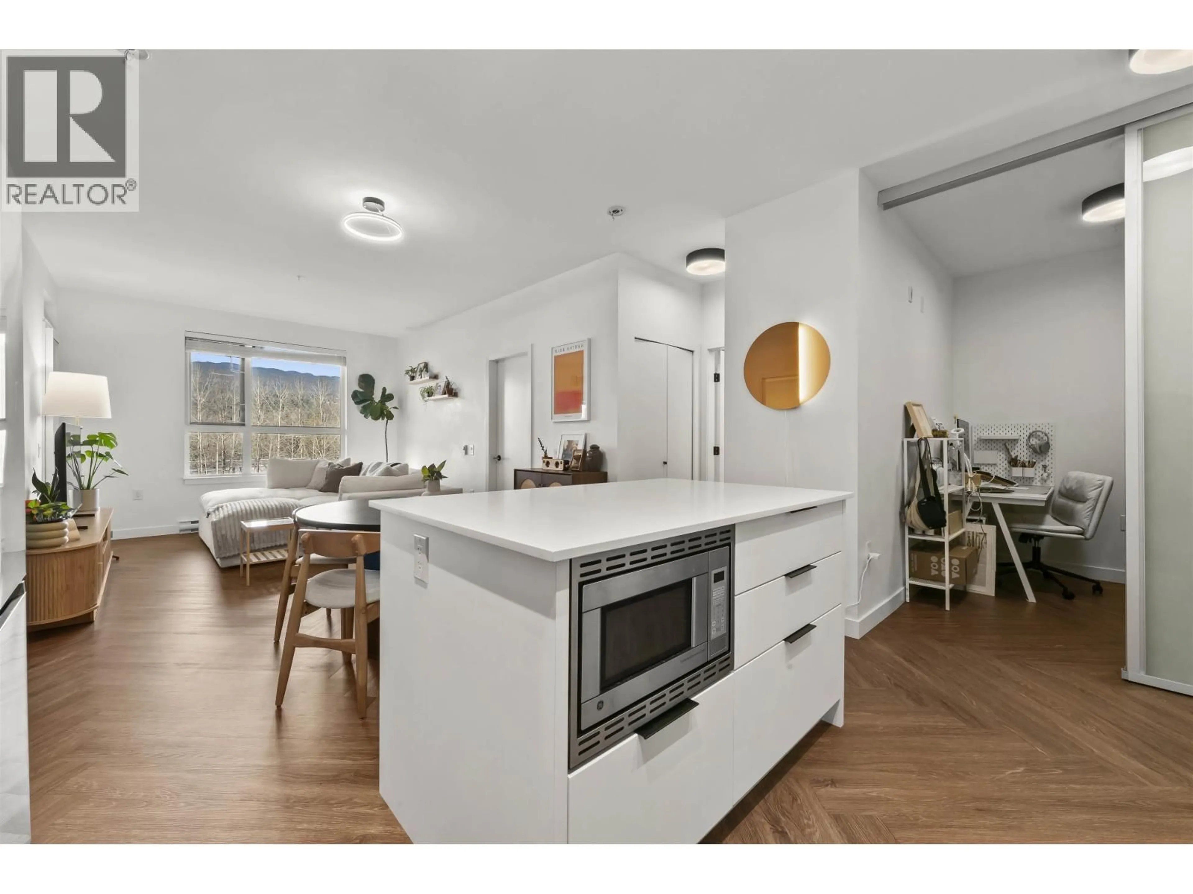 Open concept kitchen, unknown for 411 - 3229 ST JOHNS STREET, Port Moody British Columbia V3H0M4