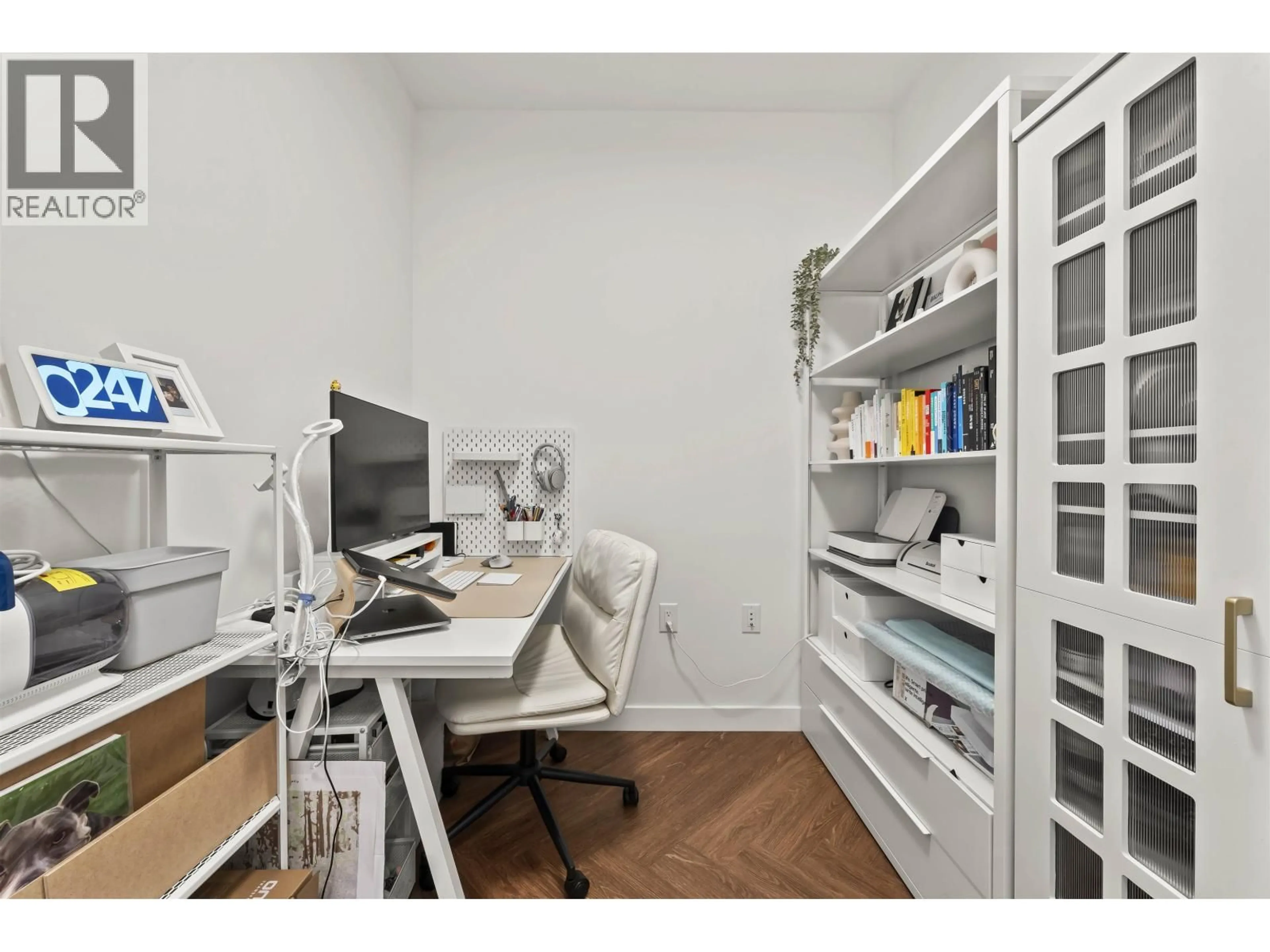 A pic of a room for 411 - 3229 ST JOHNS STREET, Port Moody British Columbia V3H0M4