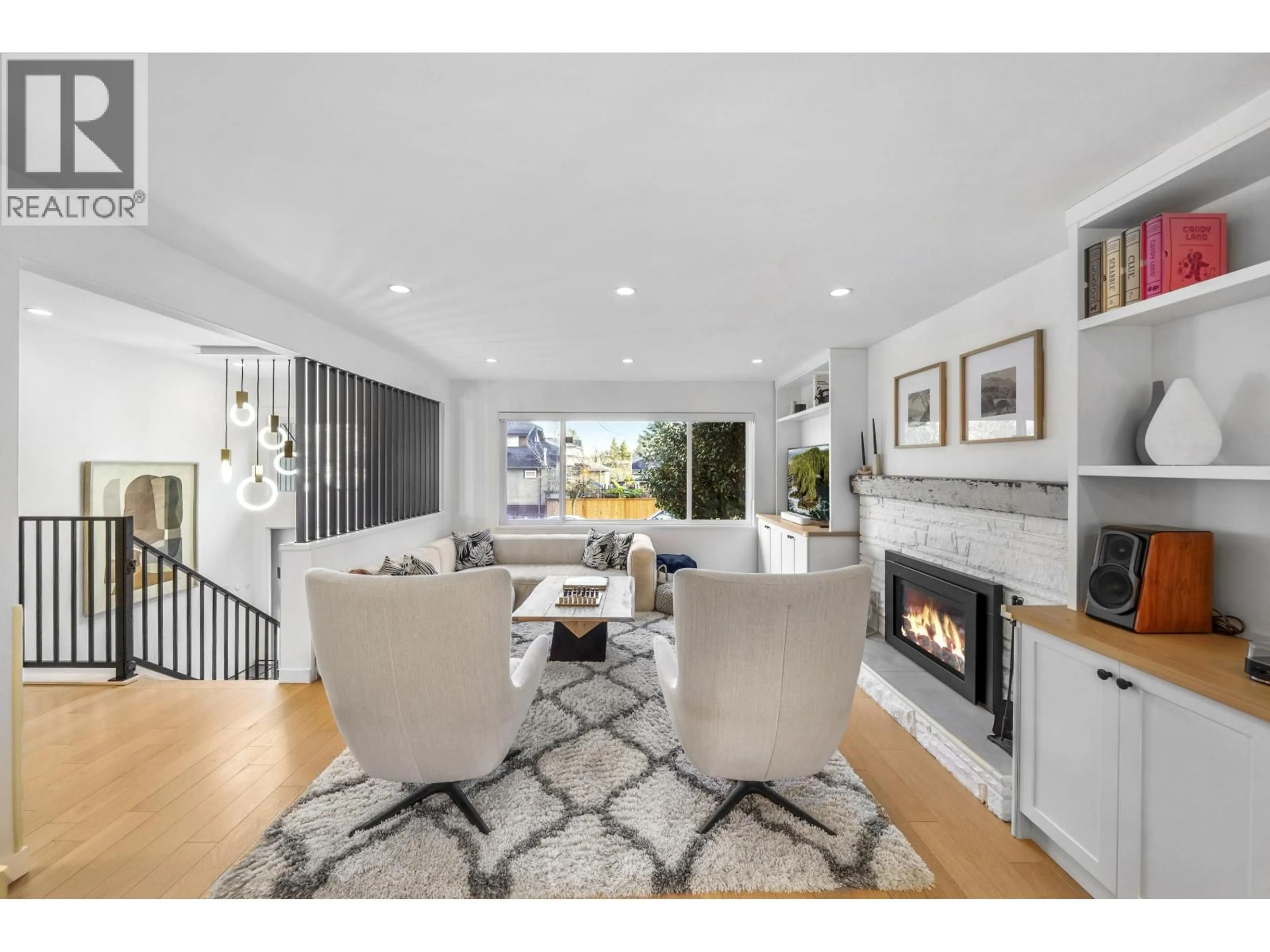 Living room with furniture, unknown for 4921 CHESTER STREET, Vancouver British Columbia V5W3A7