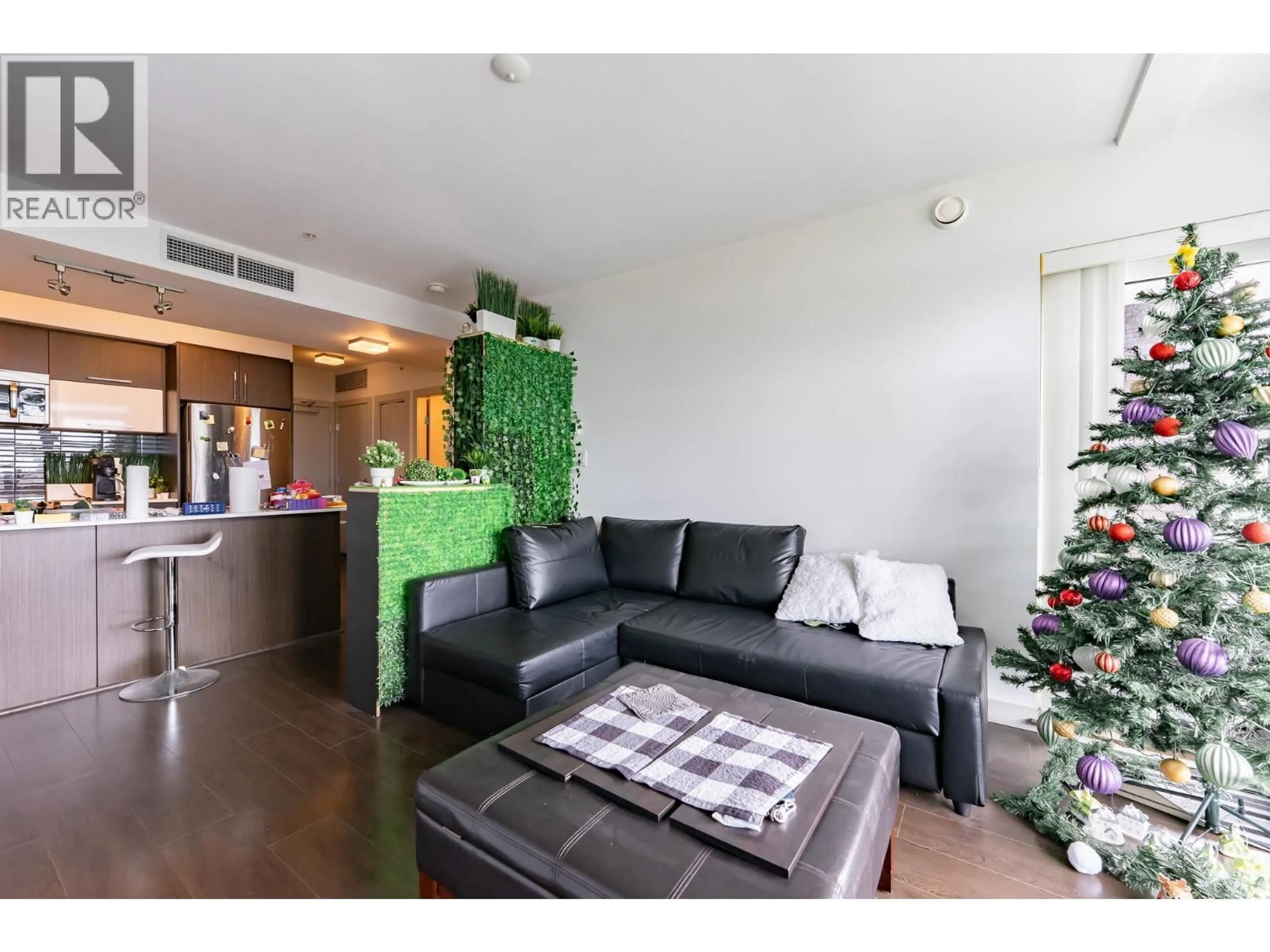 Living room with furniture, wood/laminate floor for 400 - 10020 DUNOON DRIVE, Richmond British Columbia V7A0A7