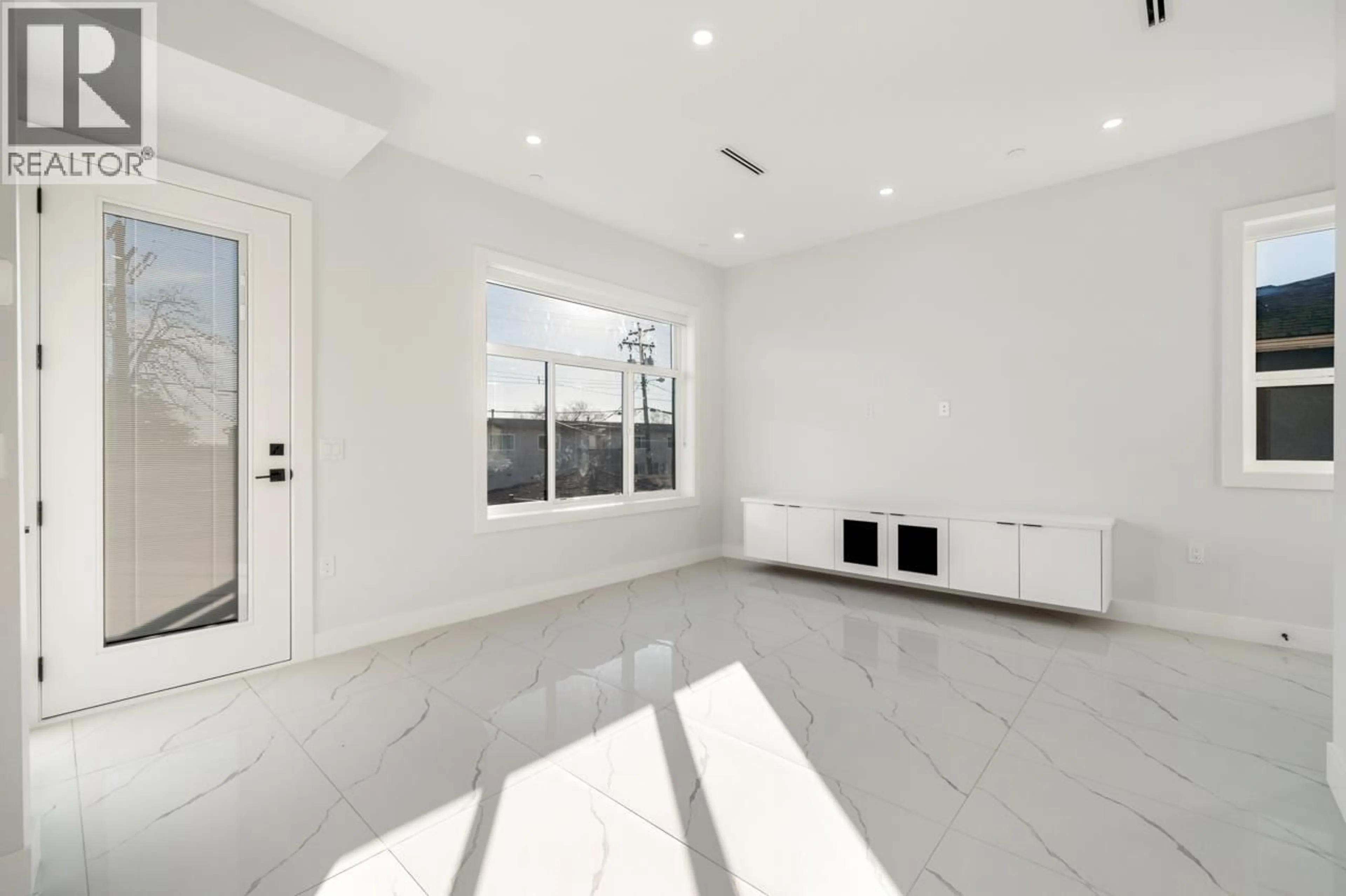 A pic of a room for 1328 64TH AVENUE, Vancouver British Columbia V5X2P1