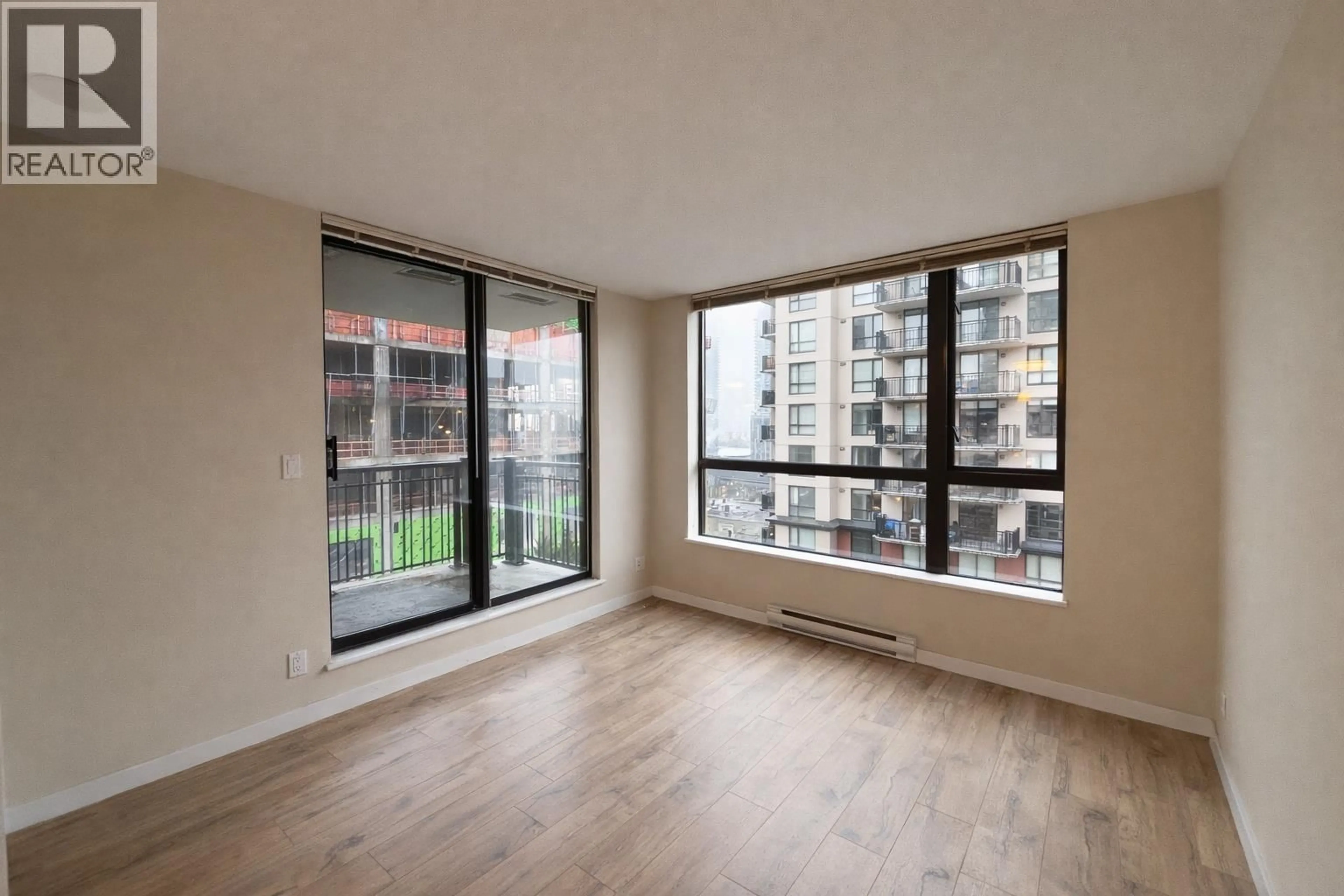 A pic of a room for 505 - 814 ROYAL AVENUE, New Westminster British Columbia V3M1J9