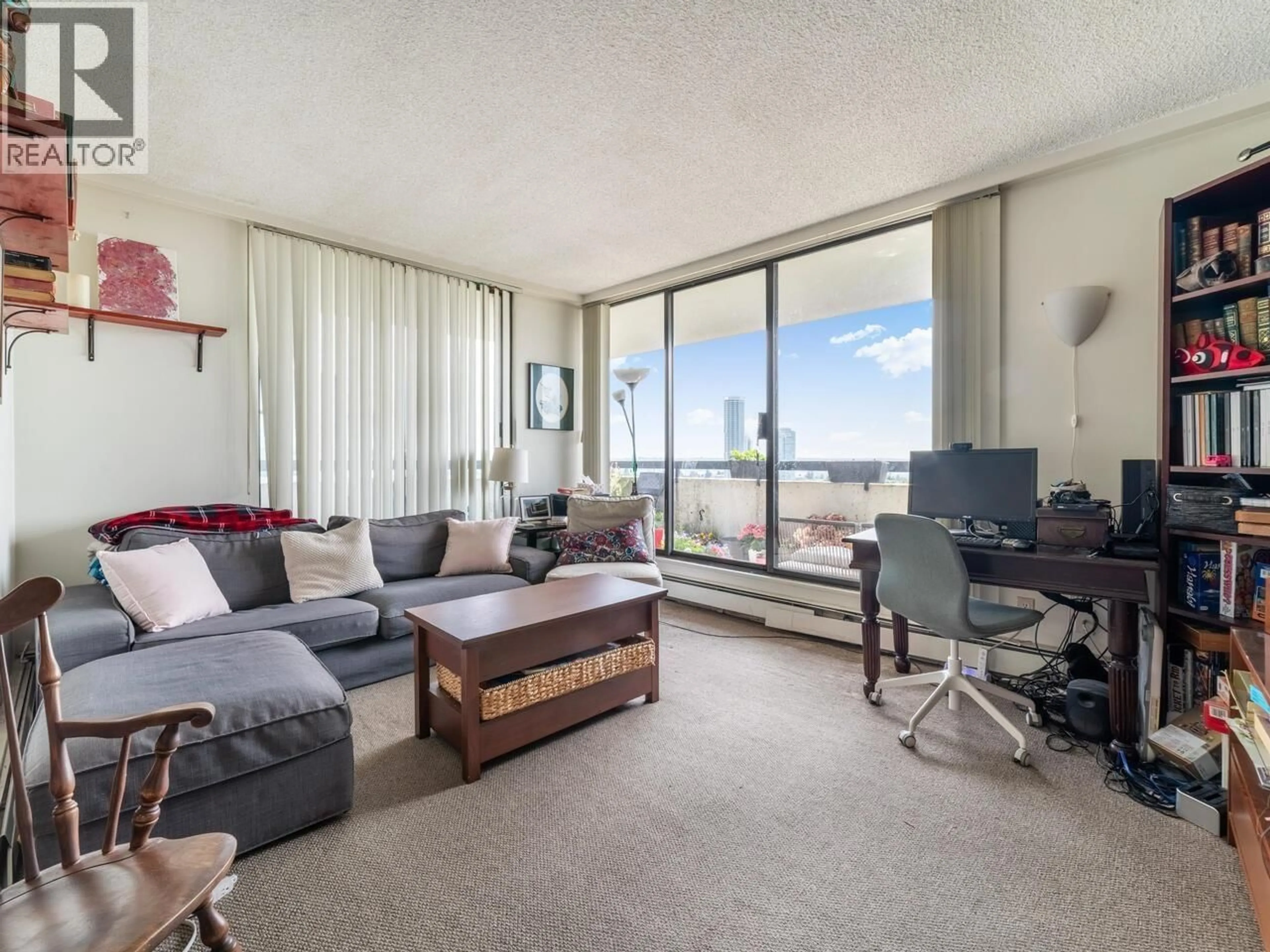 Living room with furniture, unknown for 1102 - 7171 BERESFORD STREET, Burnaby British Columbia V5E3Z8