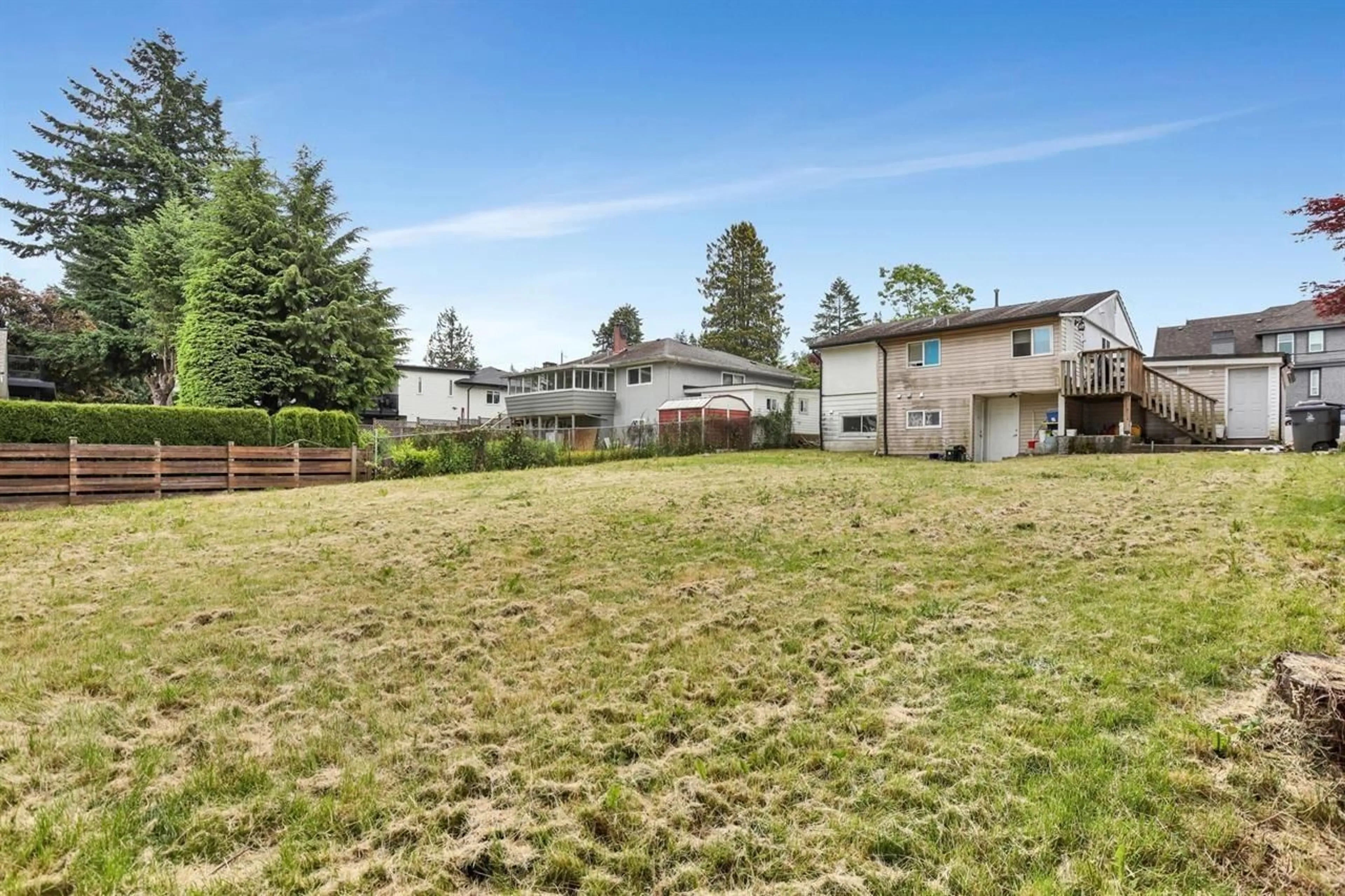 A pic from outside/outdoor area/front of a property/back of a property/a pic from drone, mountain view for 12841 98 AVE AVENUE, Surrey British Columbia V2T5J9