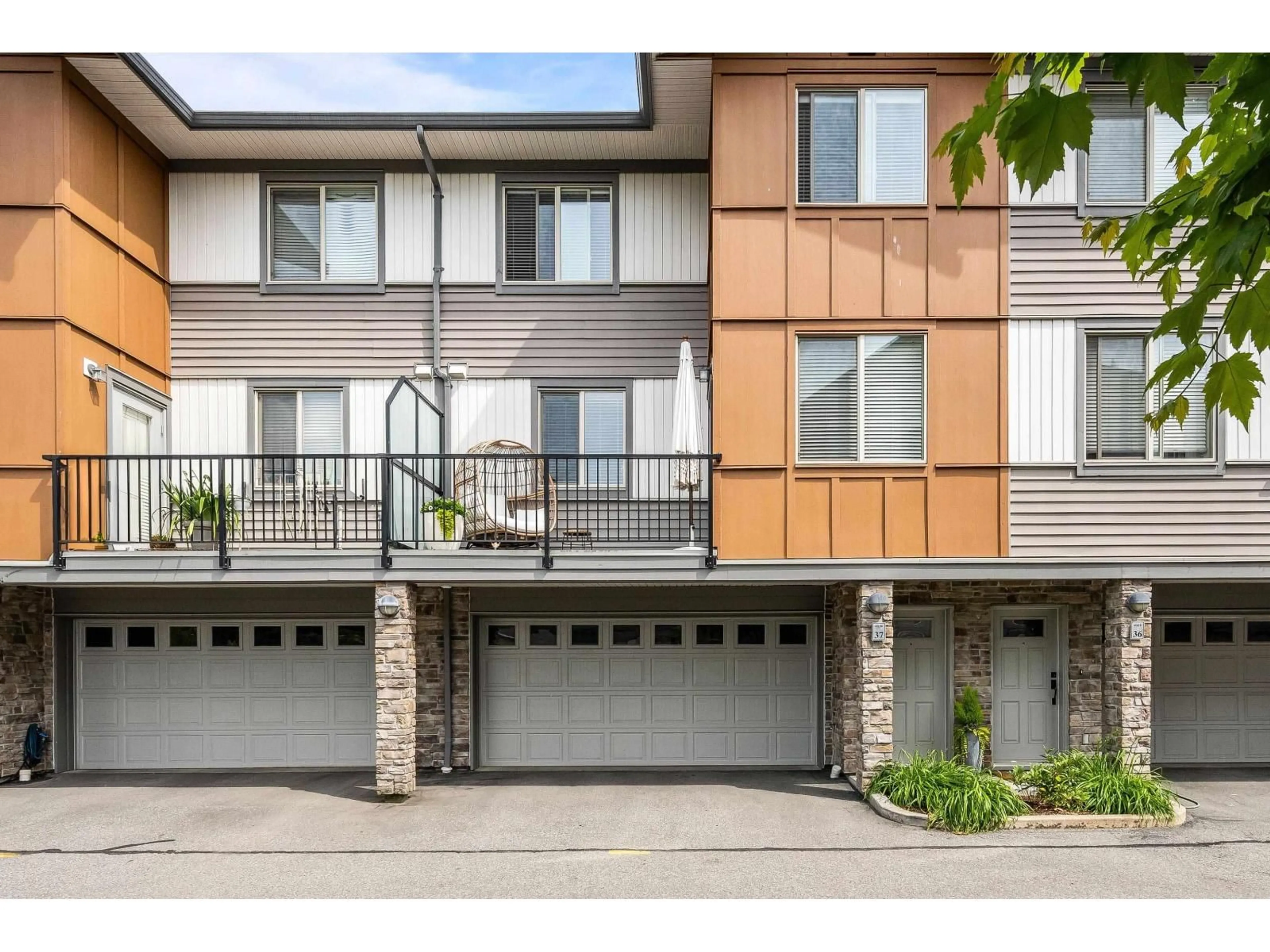 Unknown for 37 - 34248 KING ROAD, Abbotsford British Columbia V2S0B1