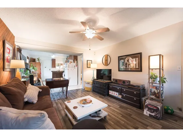 3857 KAREN DRIVE, Cultus Lake 5