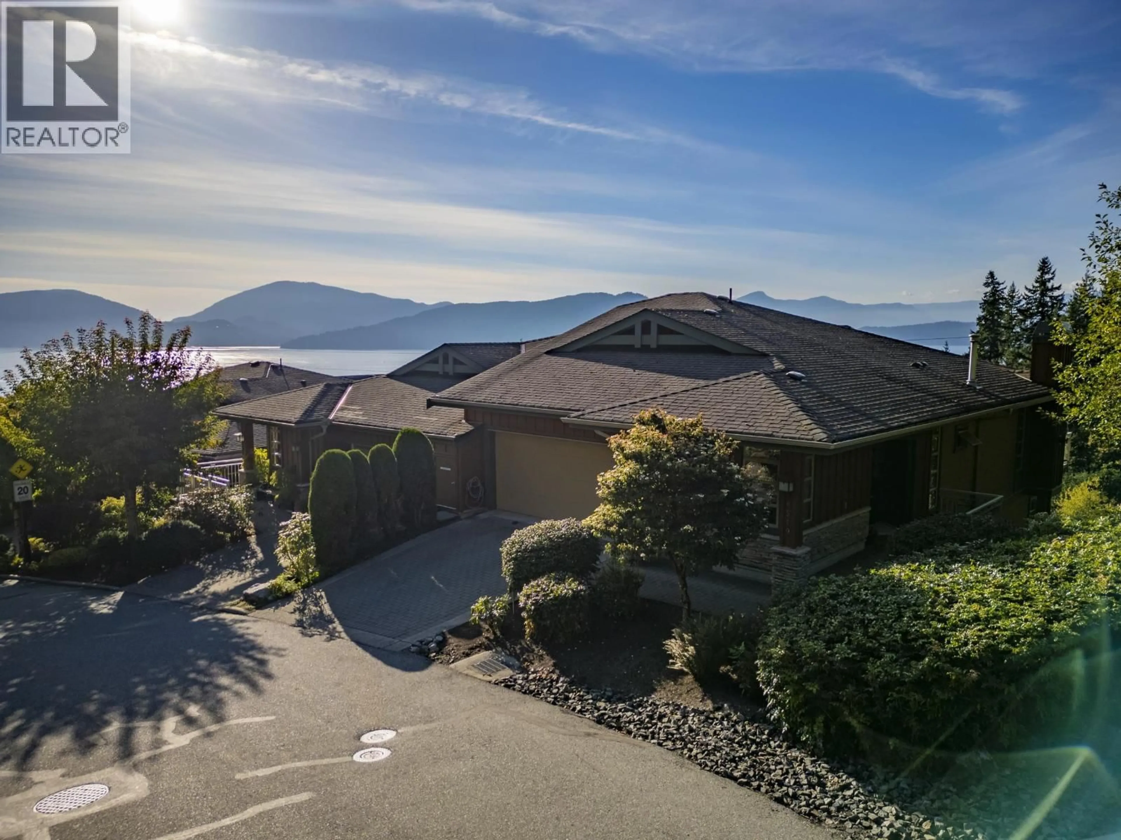 A pic from outside/outdoor area/front of a property/back of a property/a pic from drone, water/lake/river/ocean view for 8519 SEASCAPE DRIVE, West Vancouver British Columbia V7W3J7