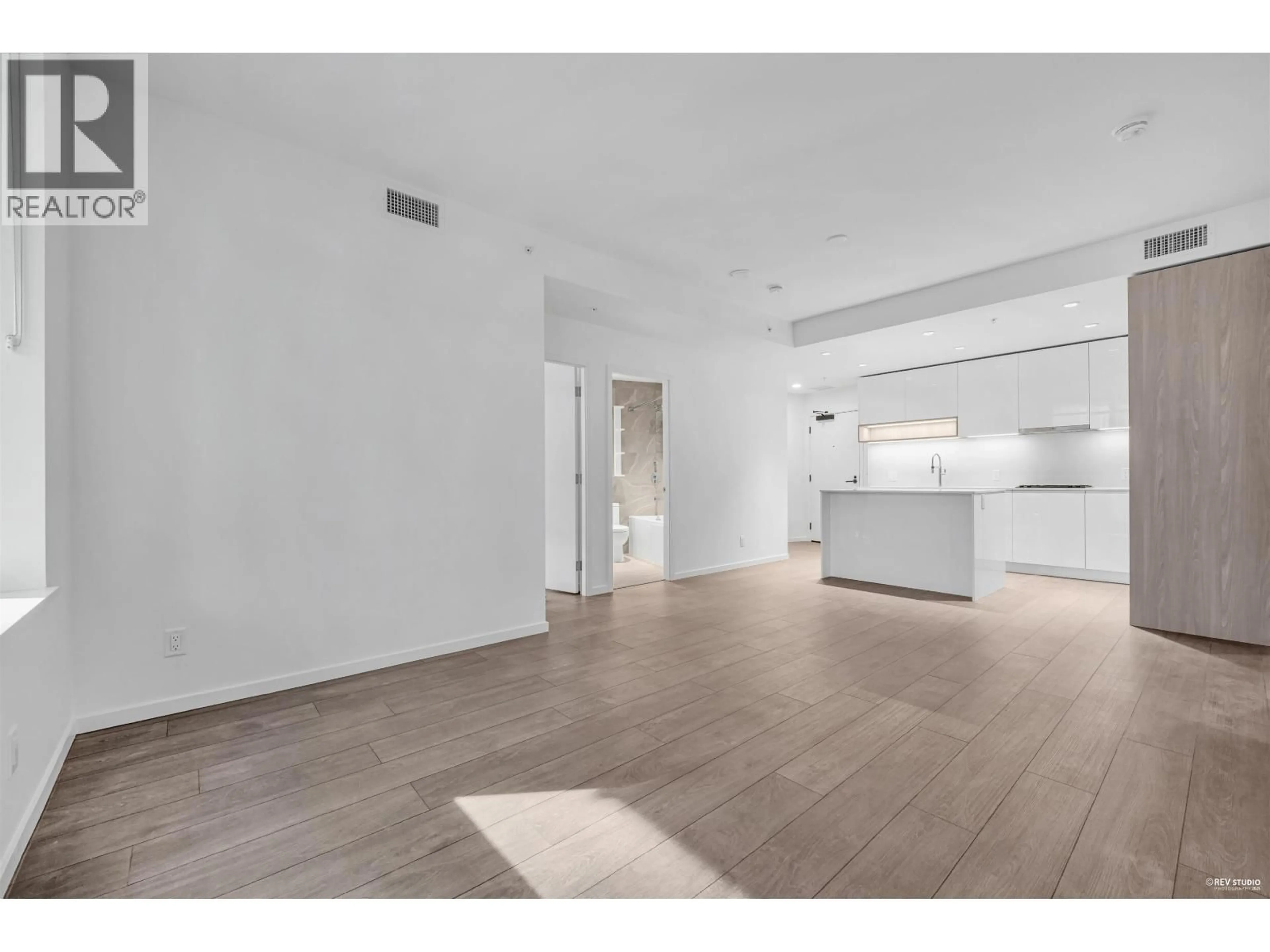 A pic of a room for 439 - 6500 MINORU BOULEVARD, Richmond British Columbia V6Y0N2