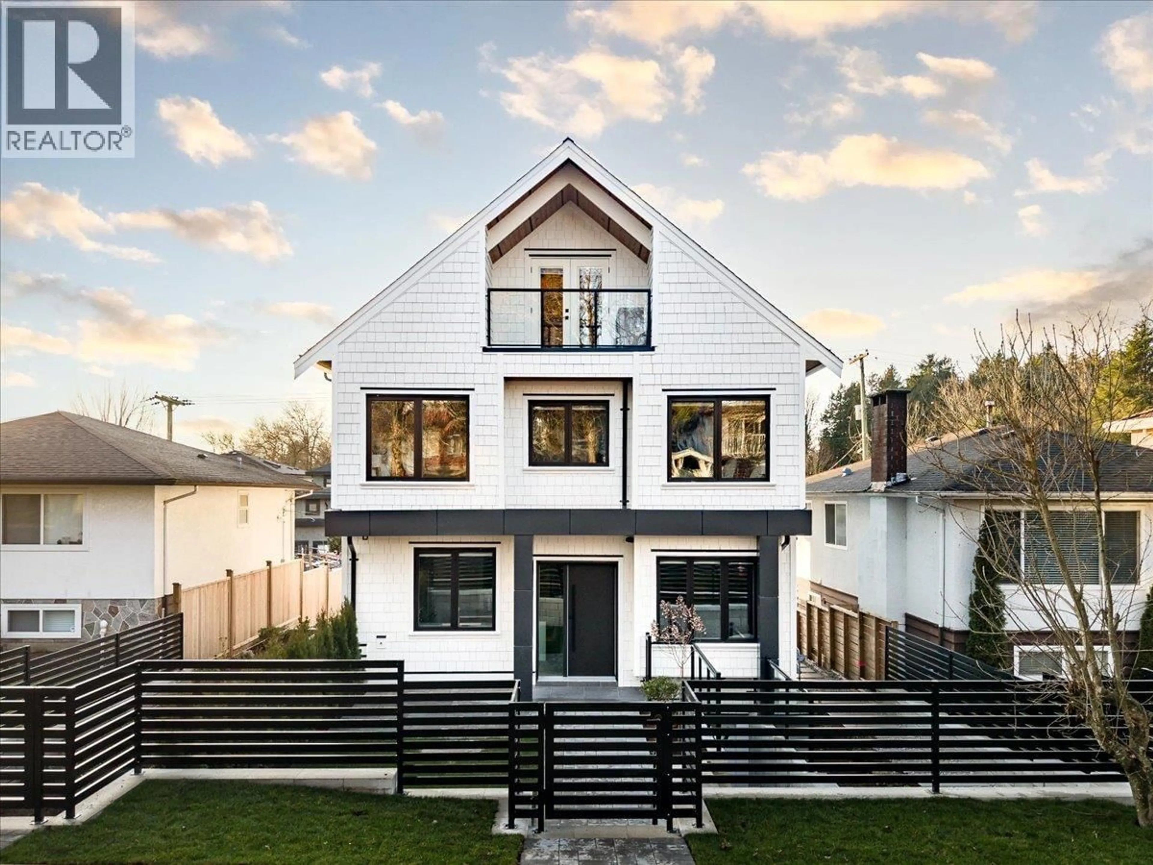 Home with brick exterior material, unknown for 1 - 6061 SHERBROOKE STREET, Vancouver British Columbia V5W3N3