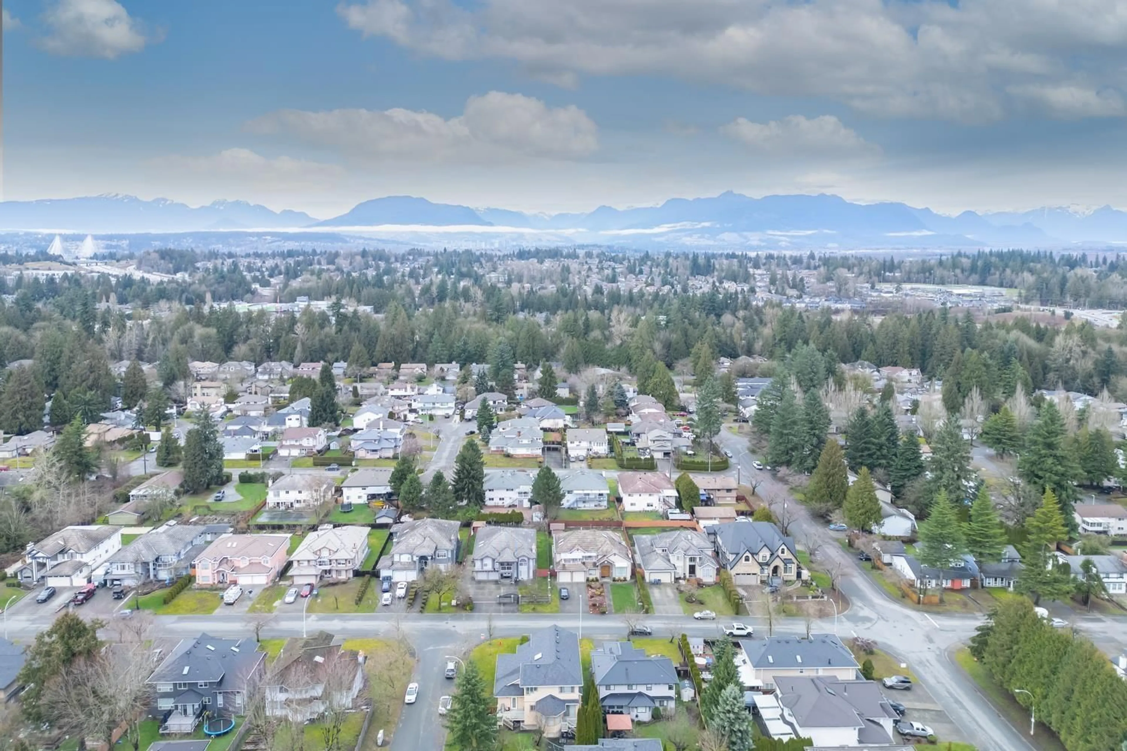 A pic from outside/outdoor area/front of a property/back of a property/a pic from drone, mountain view for 15759 101 AVENUE, Surrey British Columbia V4N2S5