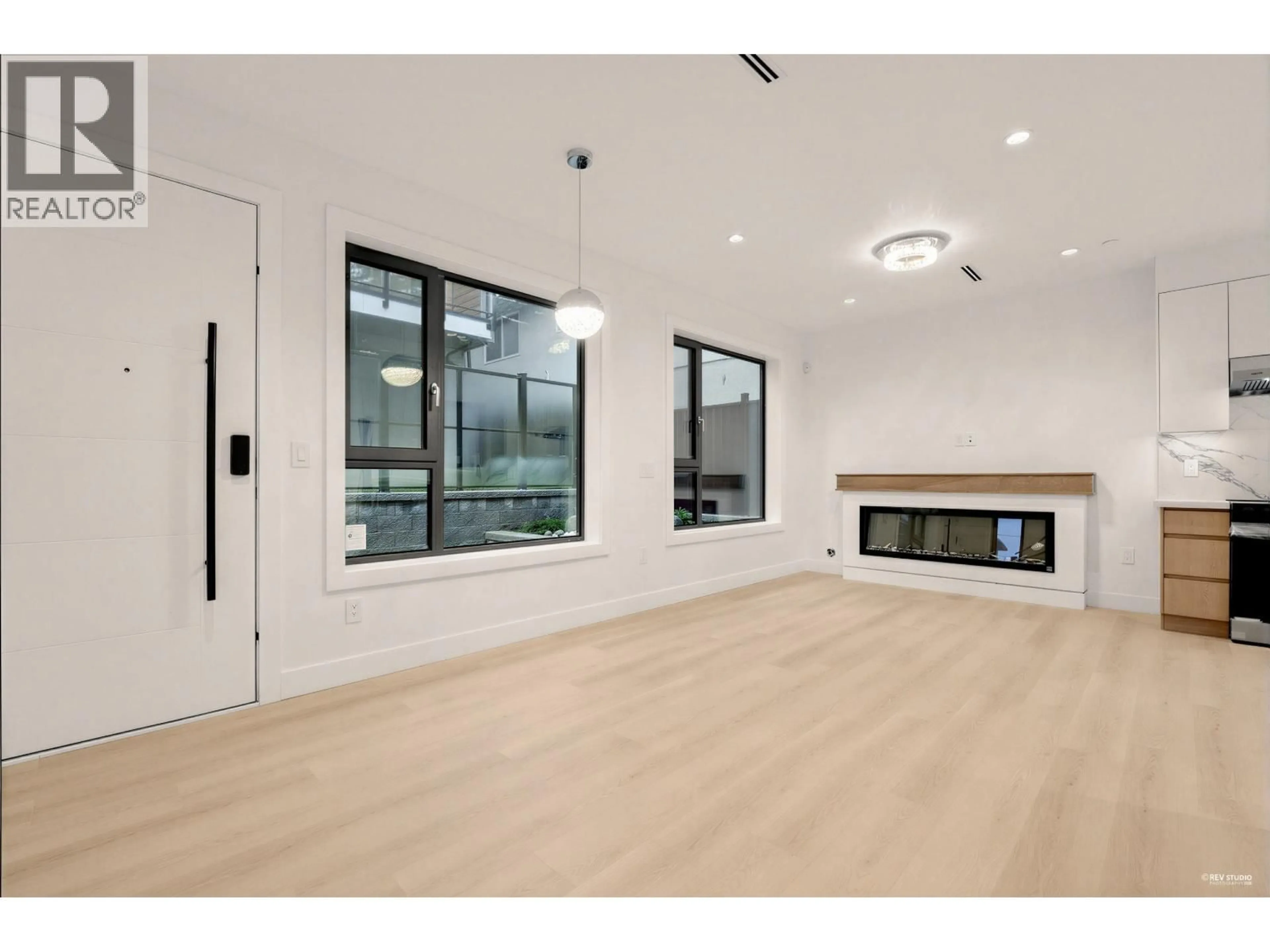 A pic of a room for 260 65TH AVENUE, Vancouver British Columbia V5X2P4