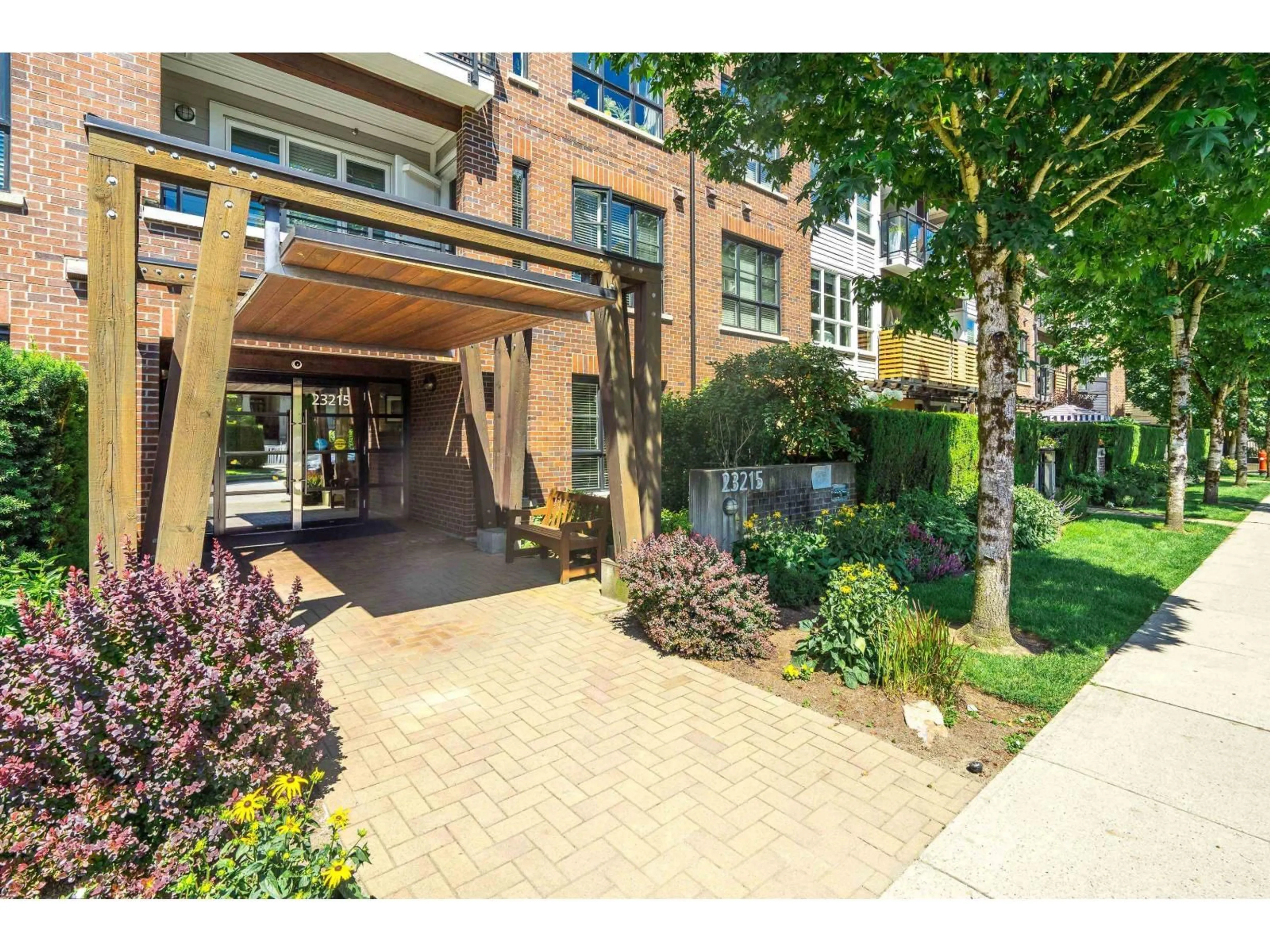 Unknown for 418 - 23215 BILLY BROWN ROAD, Langley British Columbia V1M0B7