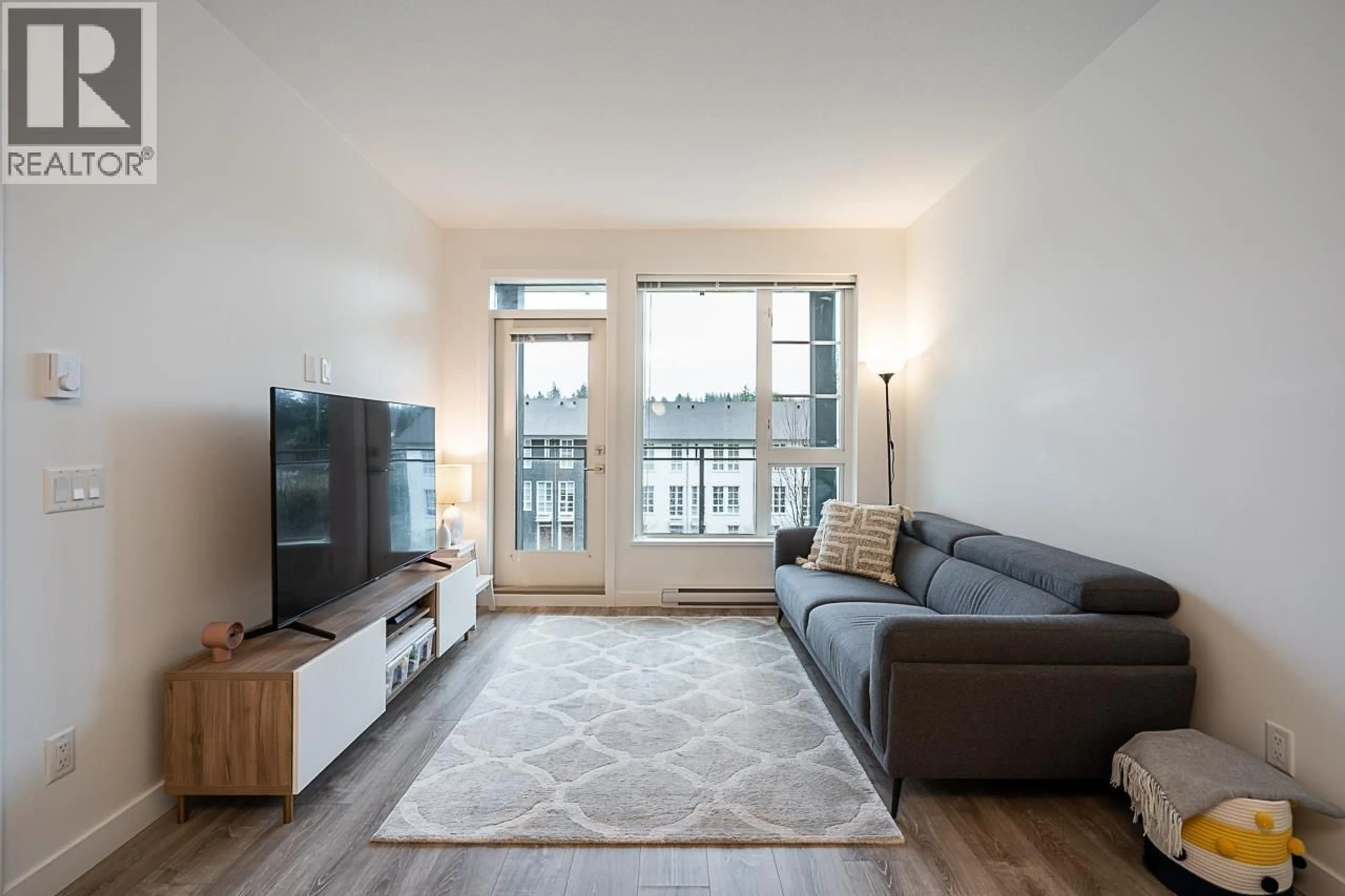 Living room with furniture, unknown for 403 - 516 FOSTER AVENUE, Coquitlam British Columbia V3J0H8