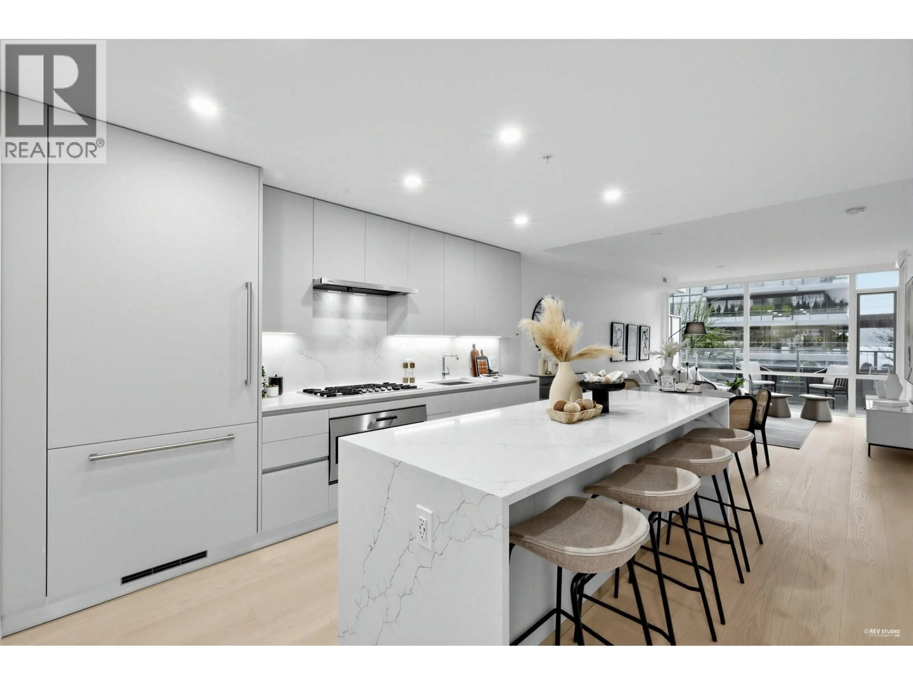 Open concept kitchen, unknown for 205 - 1331 MARINE DRIVE, West Vancouver British Columbia V7T1B6