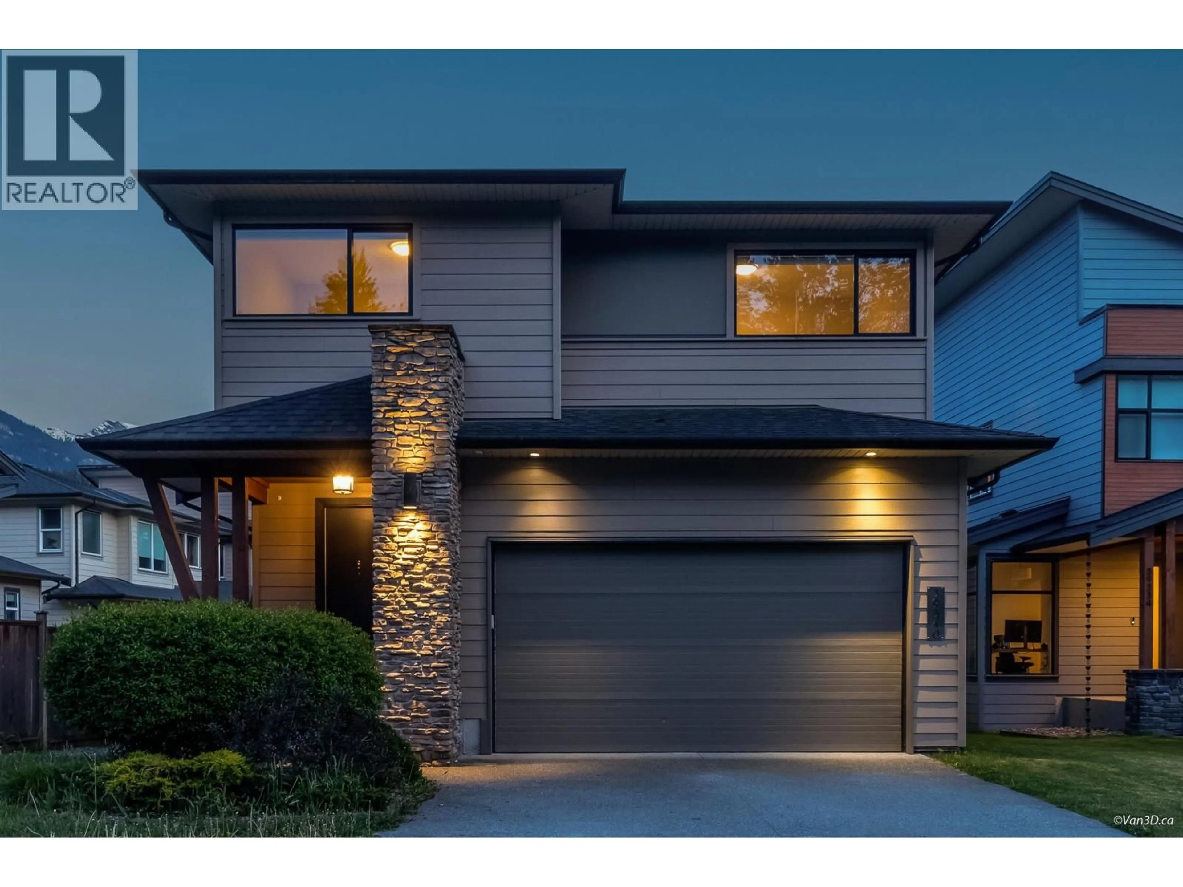 Home with brick exterior material, street for 39340 FALCON CRESCENT, Squamish British Columbia V8B0Y9