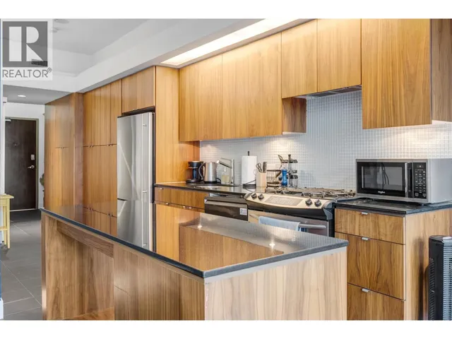 309 - 33 PENDER STREET, Vancouver 2