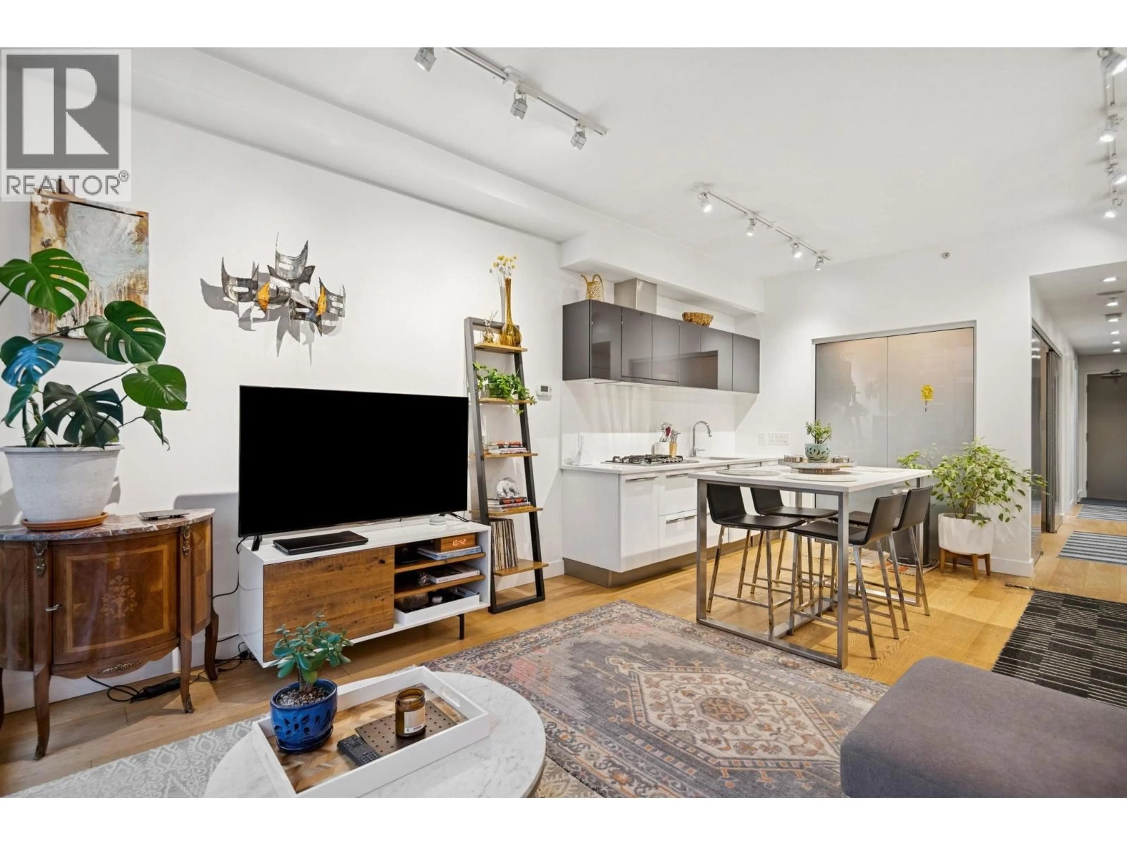 Living room with furniture, unknown for 228 - 108 1ST AVENUE, Vancouver British Columbia V5T0E4