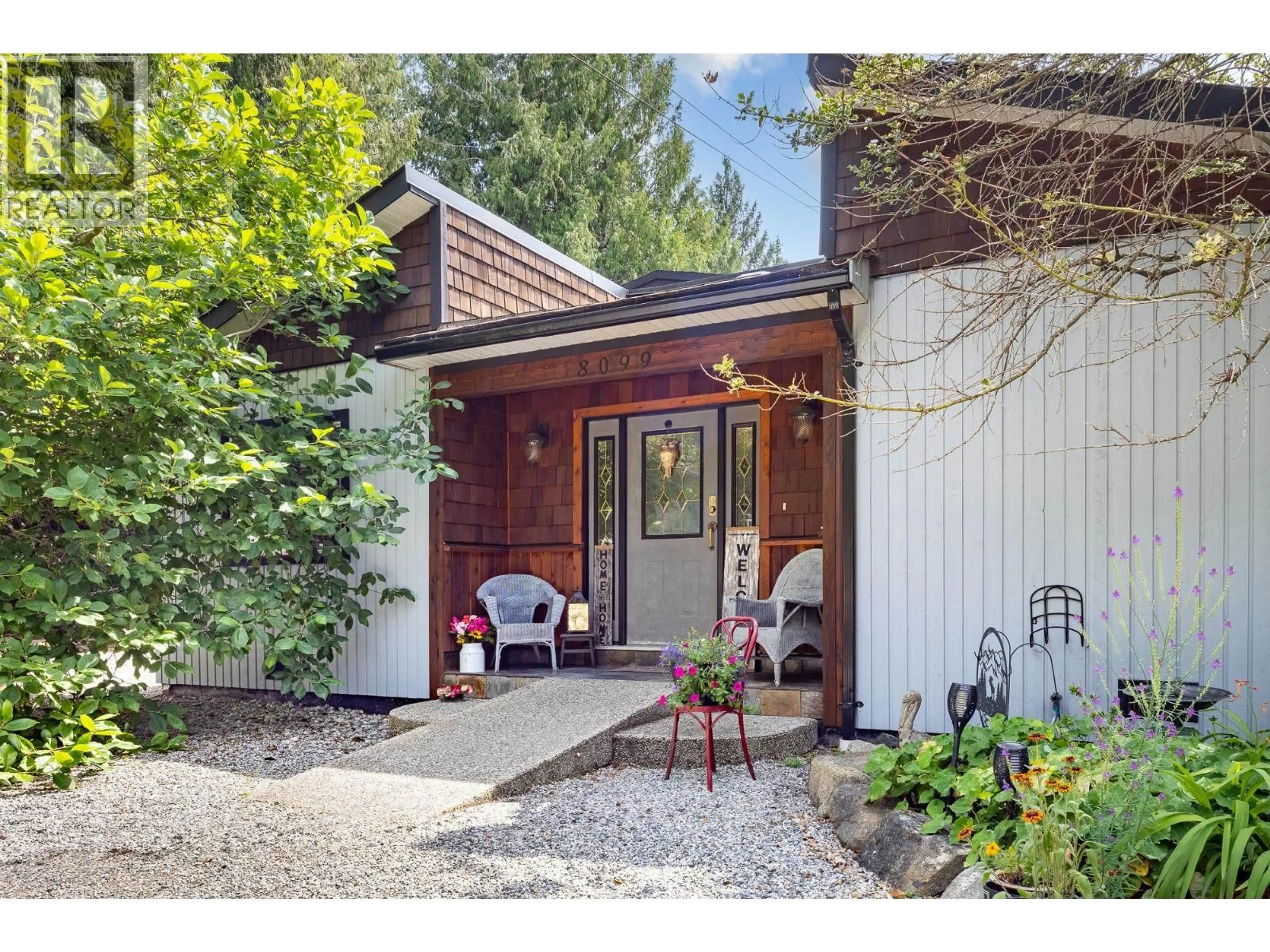 Unknown for 8099 NORTHWOOD ROAD, Halfmoon Bay British Columbia V7Z1A8