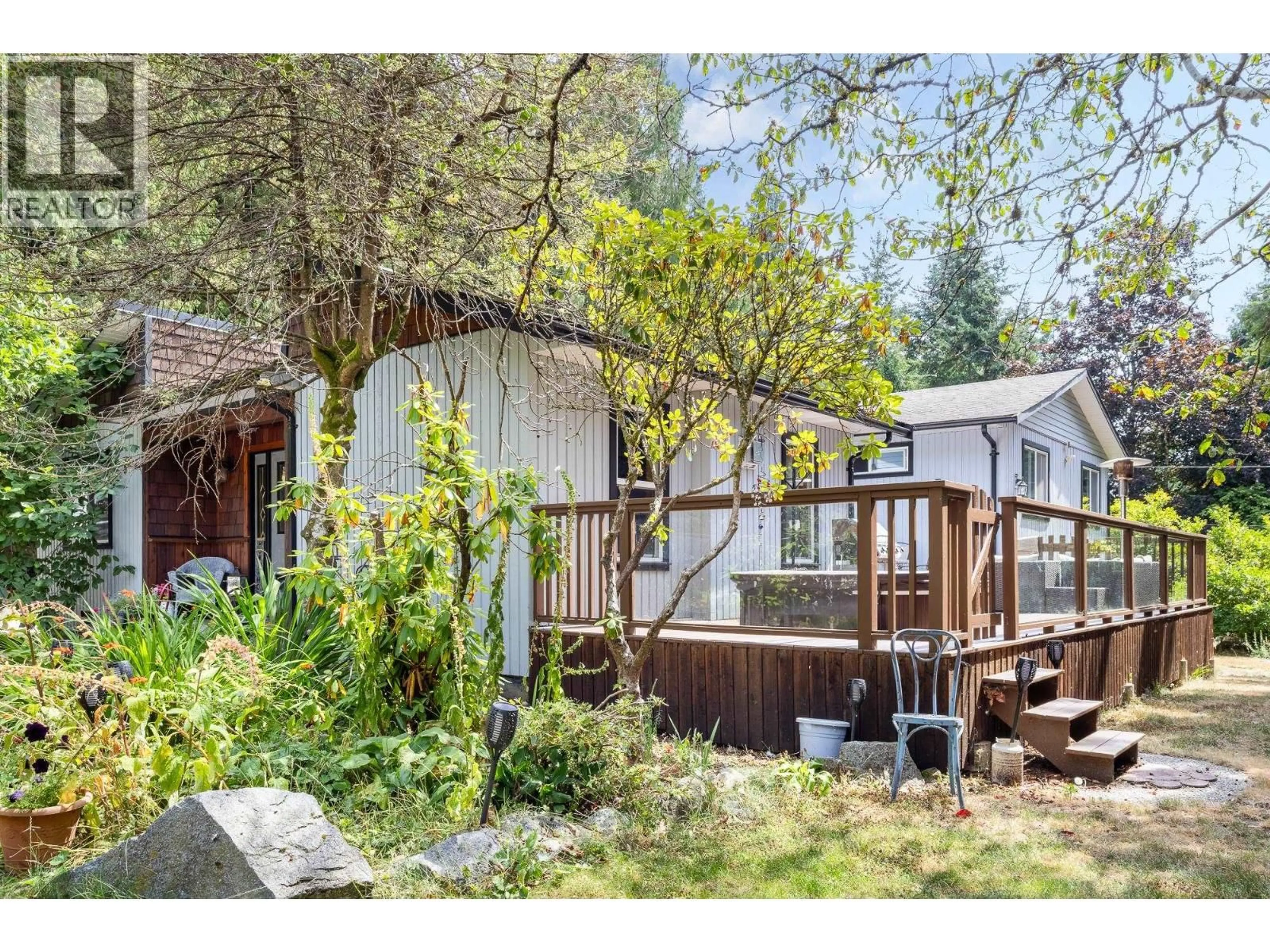 Unknown for 8099 NORTHWOOD ROAD, Halfmoon Bay British Columbia V7Z1A8