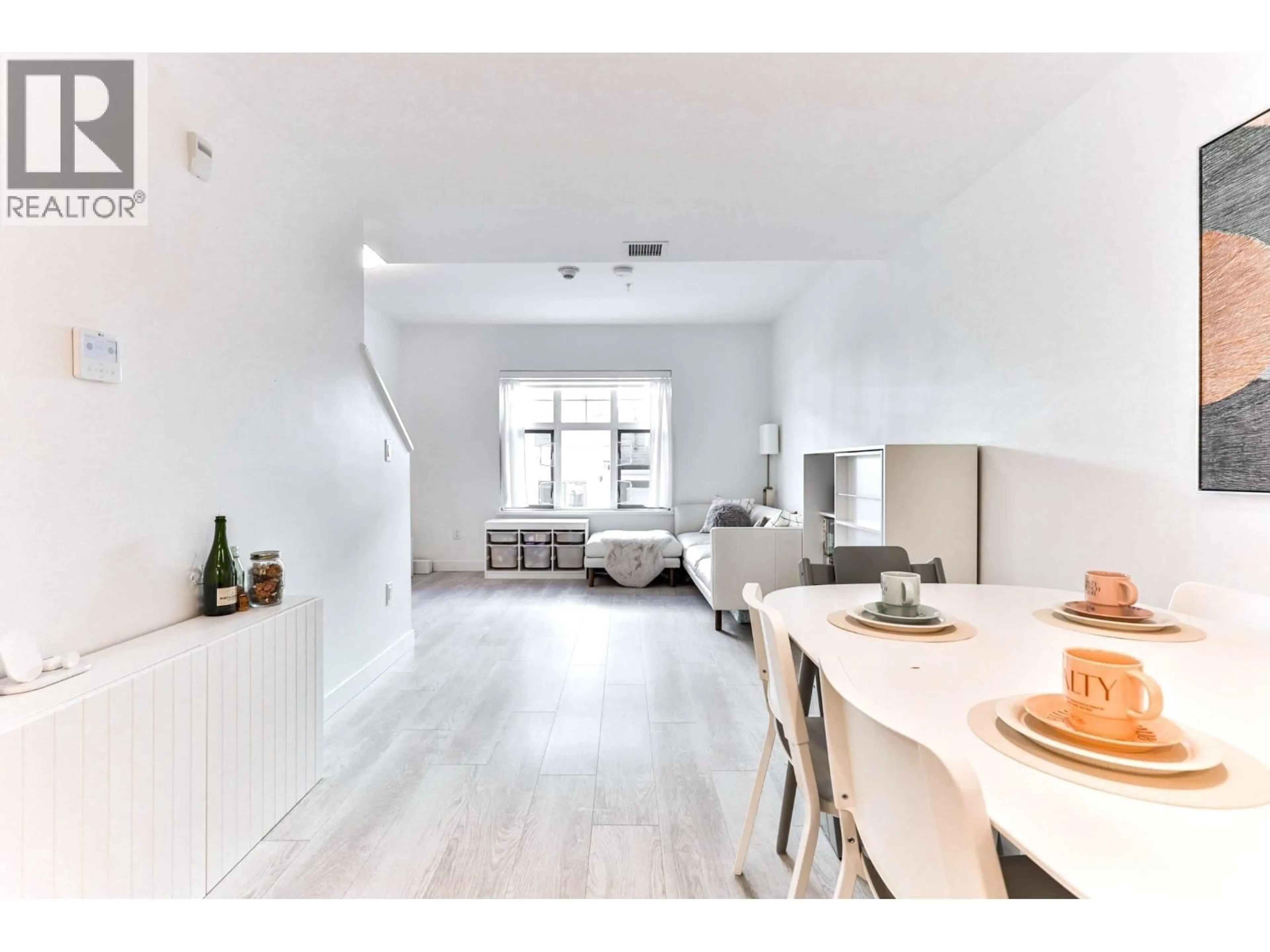 Open concept kitchen, unknown for 204 - 678 FAIRVIEW STREET, Coquitlam British Columbia V3J0N1