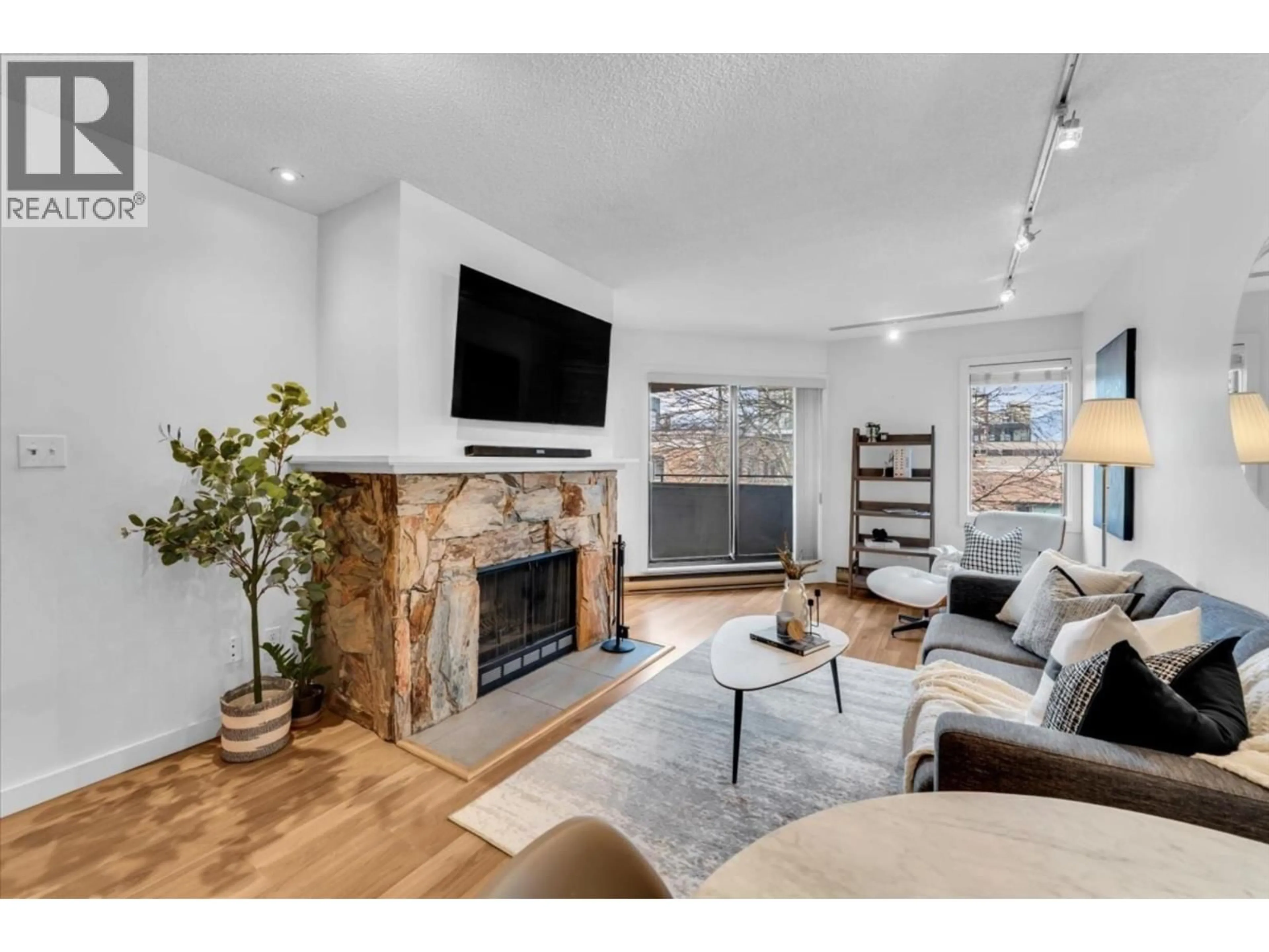 Living room with furniture, unknown for 407 - 1476 10TH AVENUE, Vancouver British Columbia V6H1J9