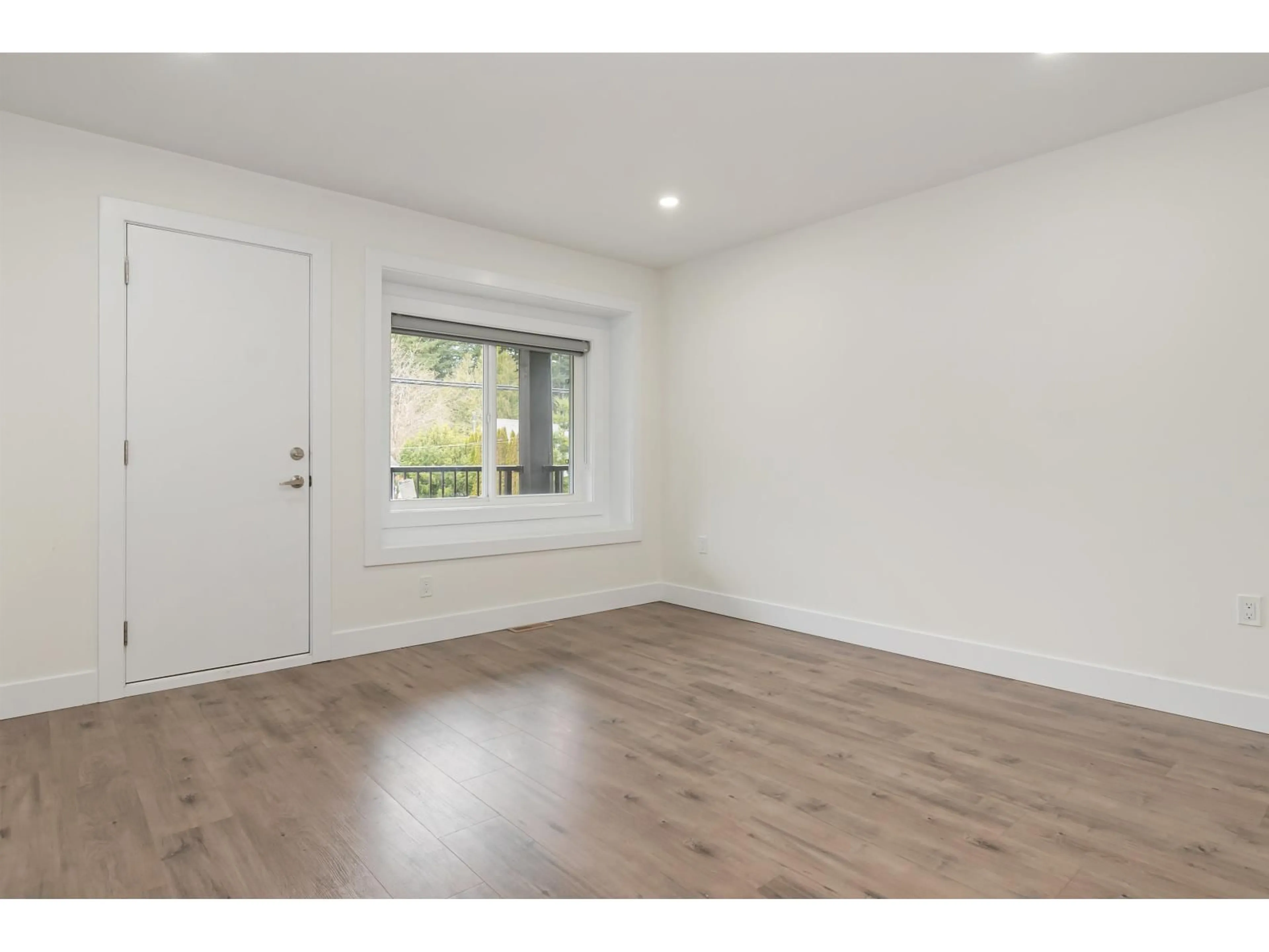 A pic of a room for 2 - 21088 LAKEVIEW CRESCENT, Hope British Columbia V0X1L1