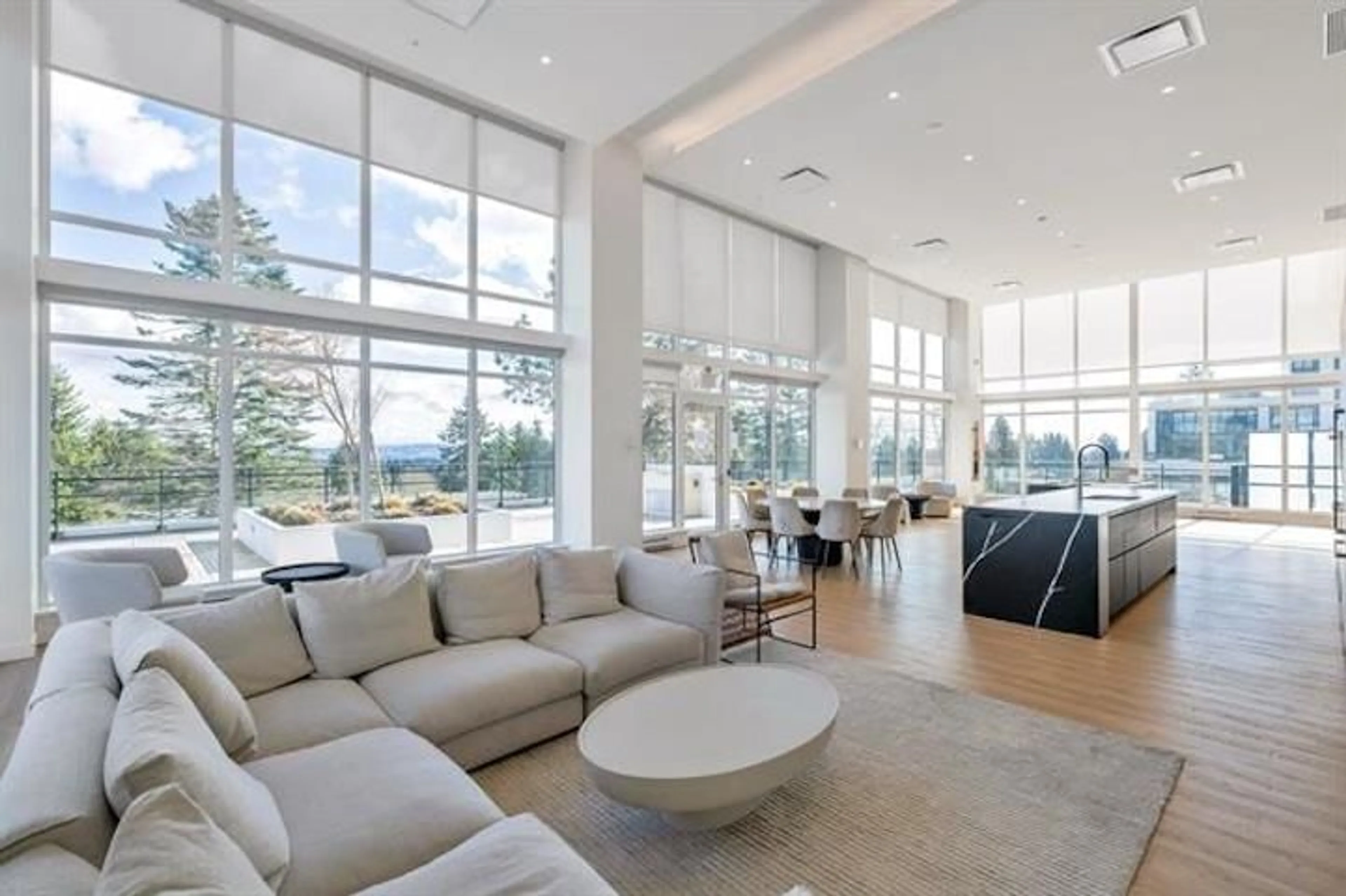 Unknown for 304 - 1526 FINLAY STREET, White Rock British Columbia V4B4L9