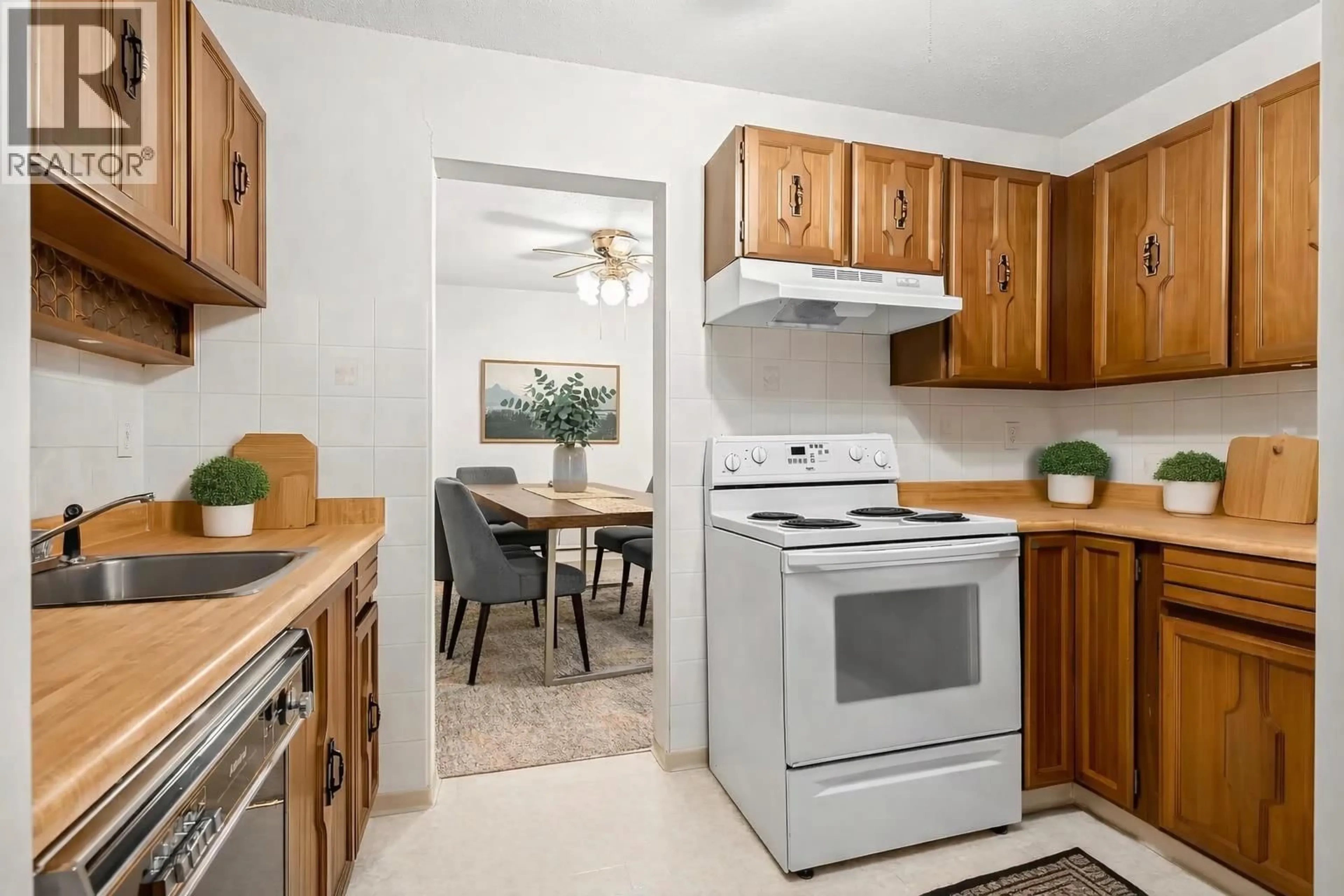 Standard kitchen, unknown for 309 - 10160 RYAN ROAD, Richmond British Columbia V7A4P9