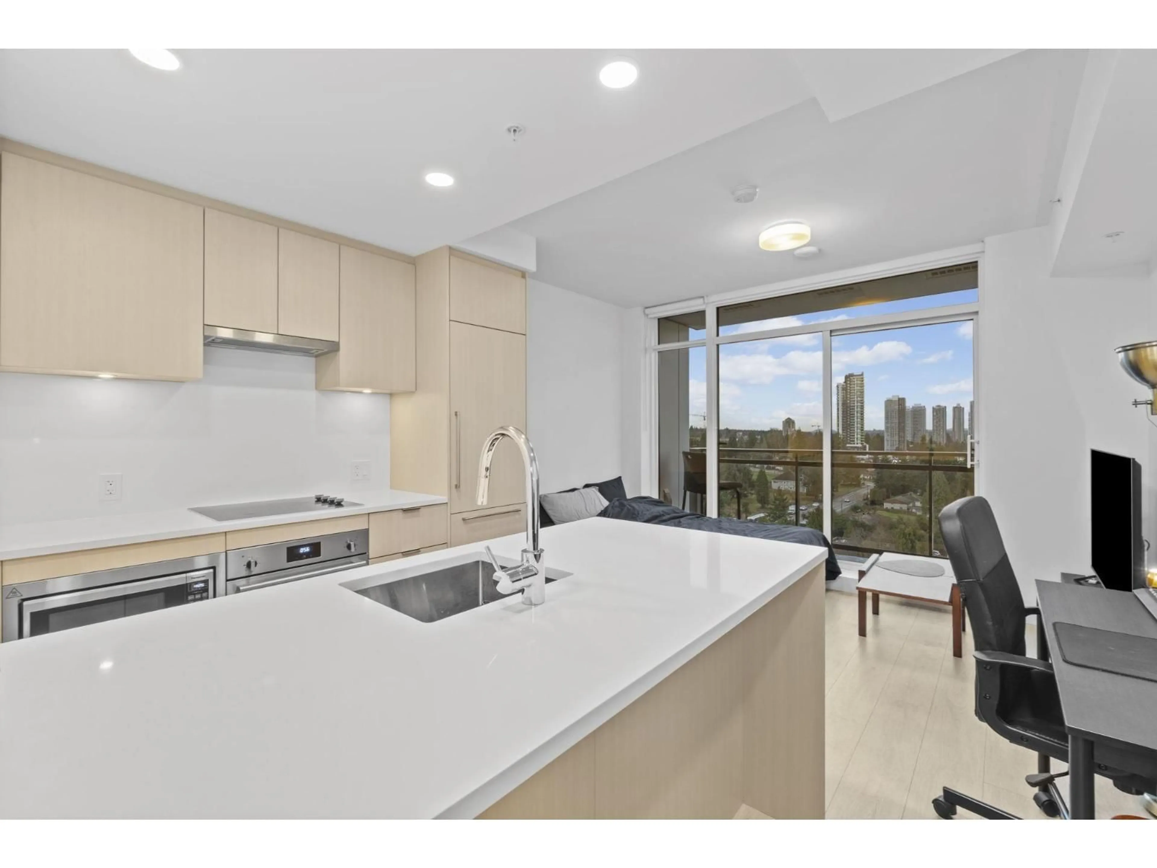 Standard kitchen, unknown for 1203 - 13675 107A AVENUE, Surrey British Columbia V3T2H3