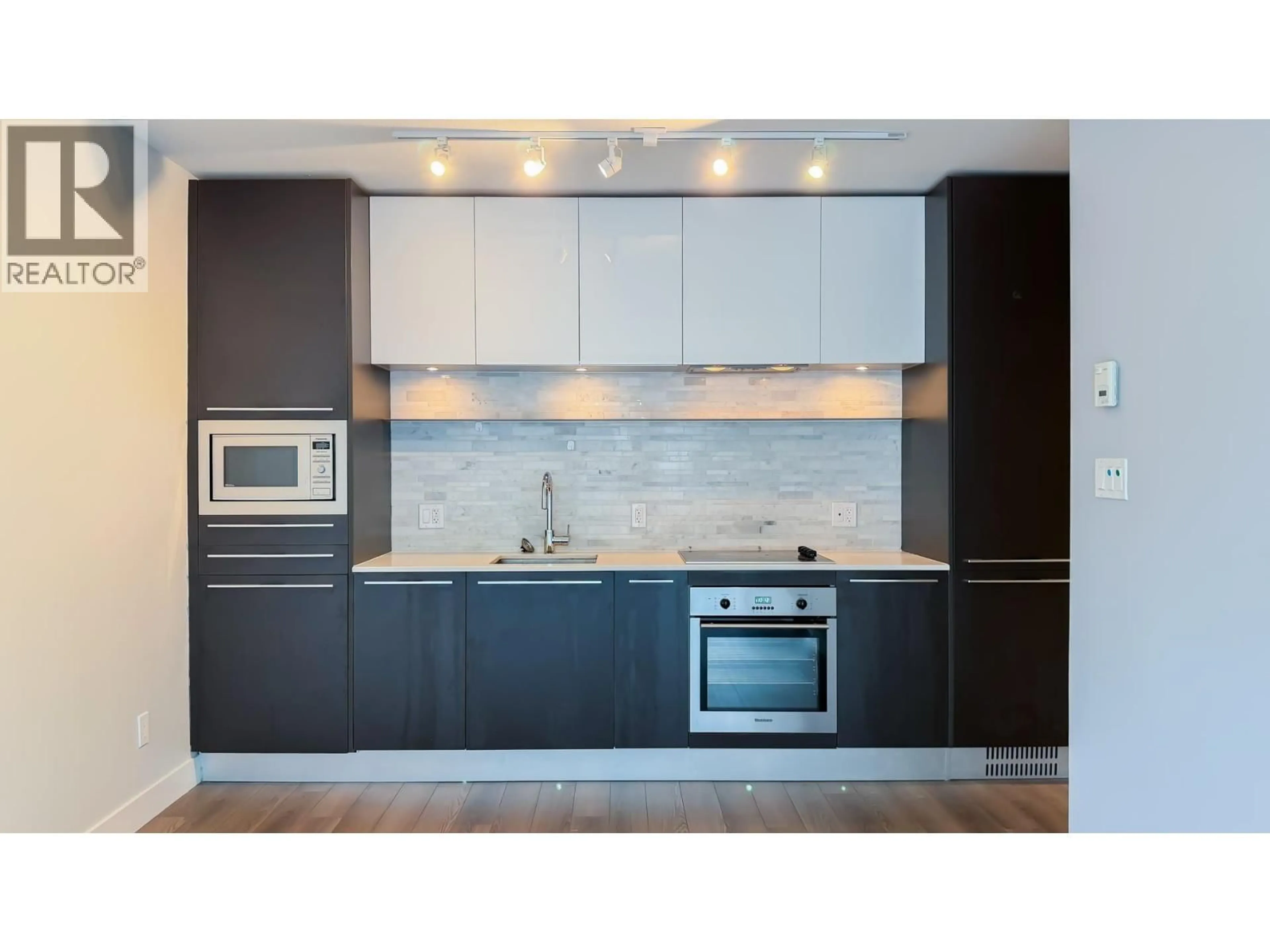 Standard kitchen, unknown for 203 - 8031 NUNAVUT LANE, Vancouver British Columbia V5X0C9