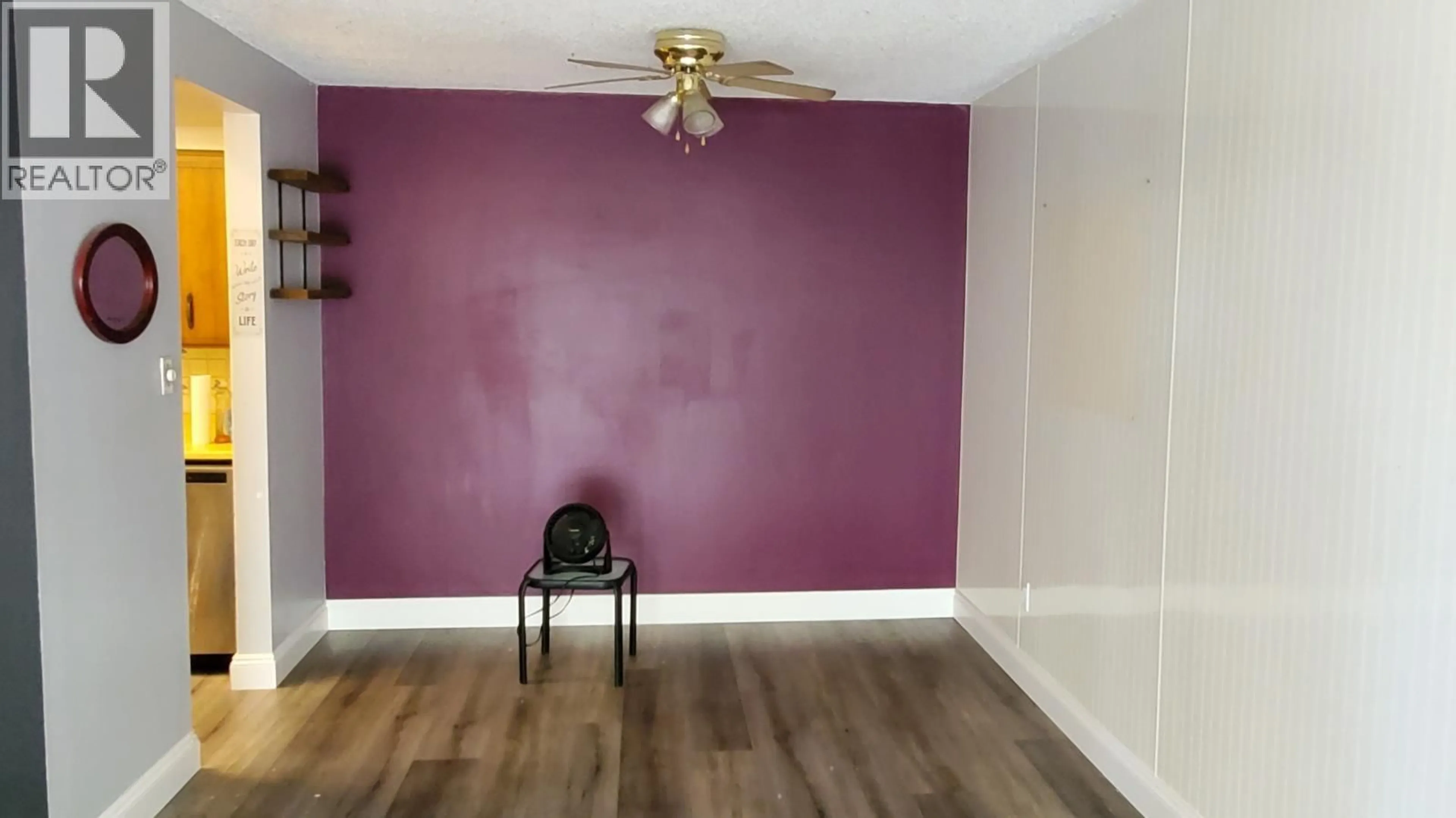 A pic of a room for 206 - 410 AGNES STREET, New Westminster British Columbia V3L1G1