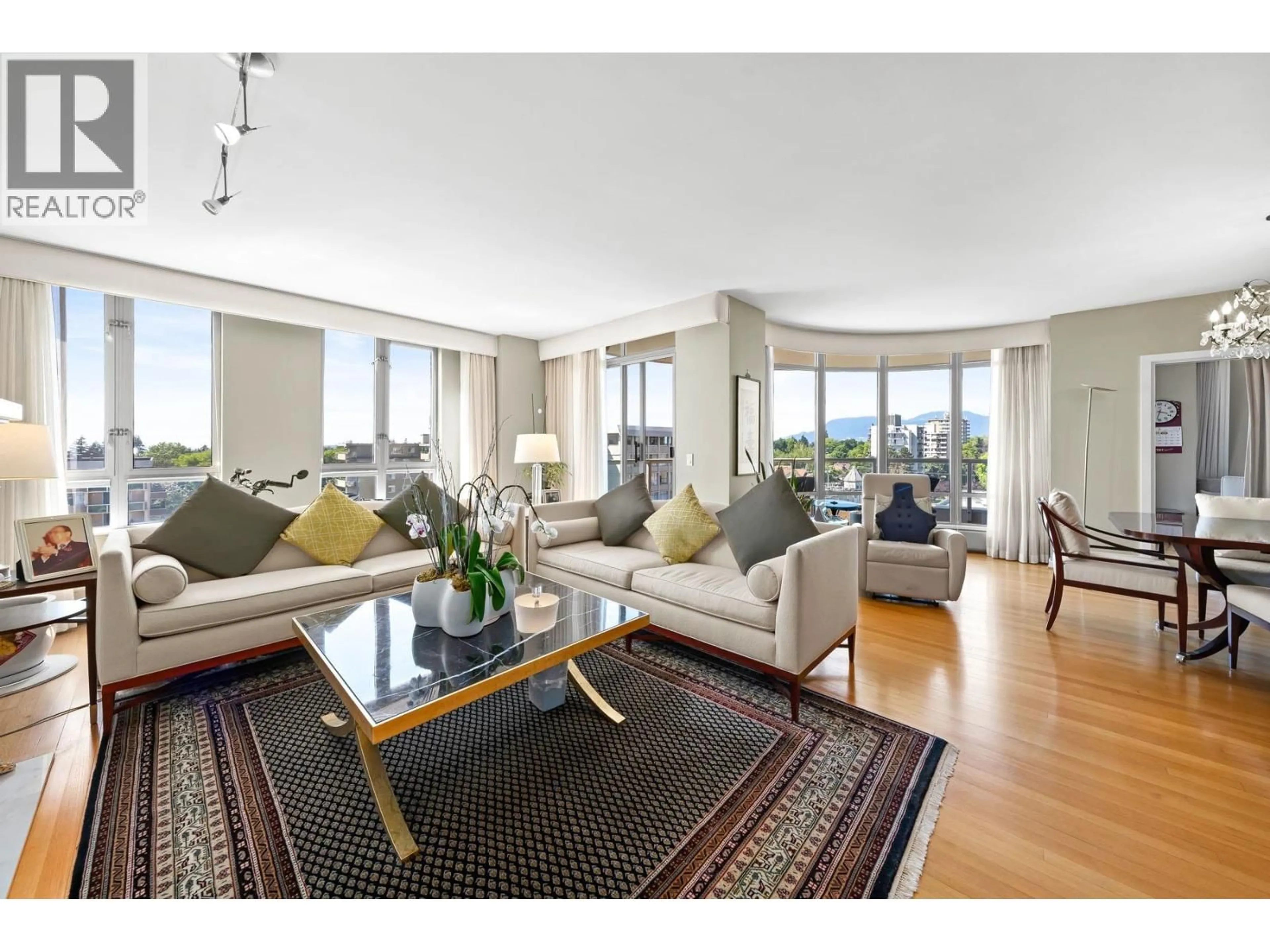 Living room with furniture, unknown for 901 - 5850 BALSAM STREET, Vancouver British Columbia V6M4B9